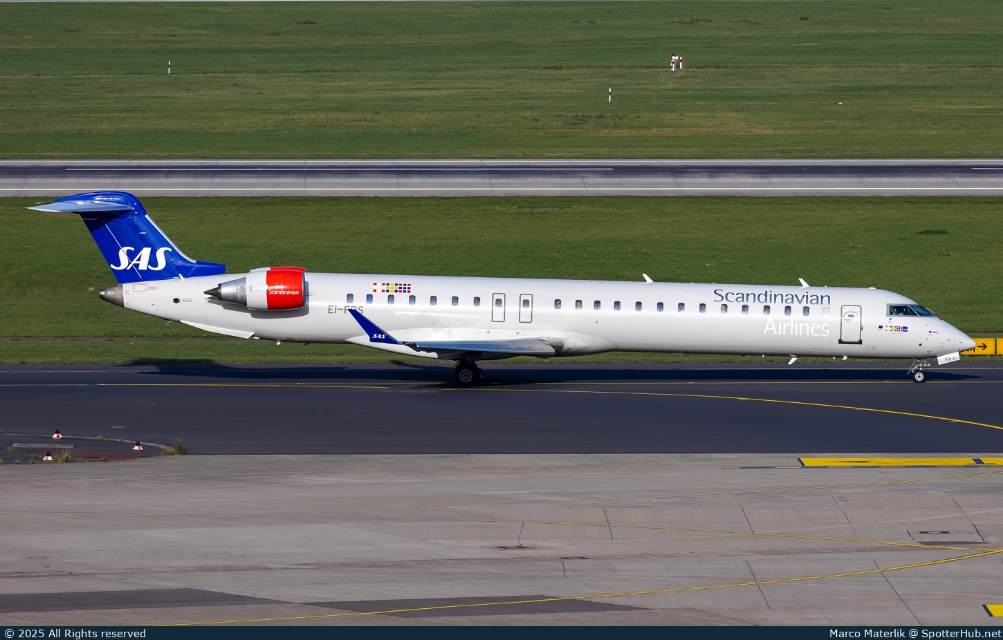 Photo of EI-FPS - Bombardier CRJ-900LR operated by SAS Scandinavian Airlines (opb CityJet)