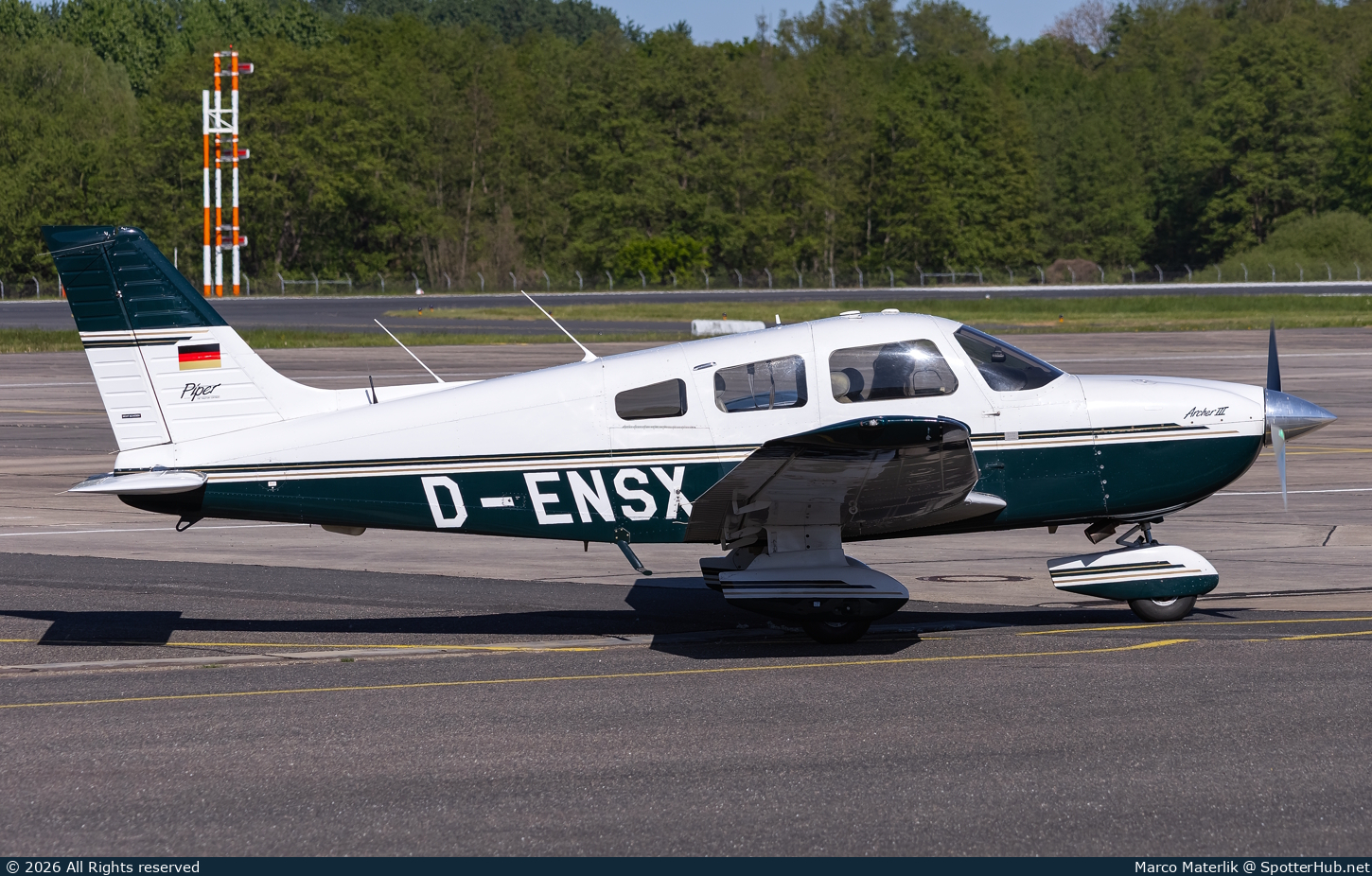 Photo of D-ENSX - Piper PA-28-181 Archer III operated by Aero-Club Hof