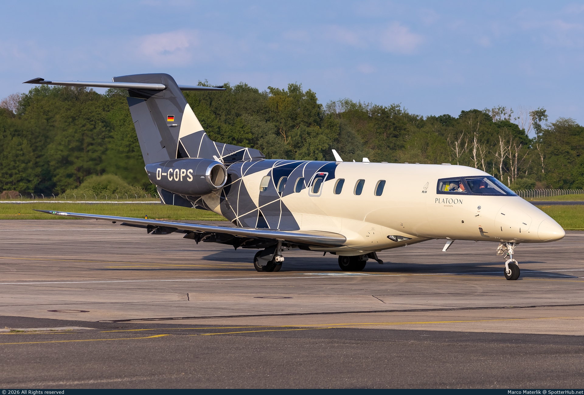 Photo of D-COPS - Pilatus PC-24 operated by Platoon Aviation