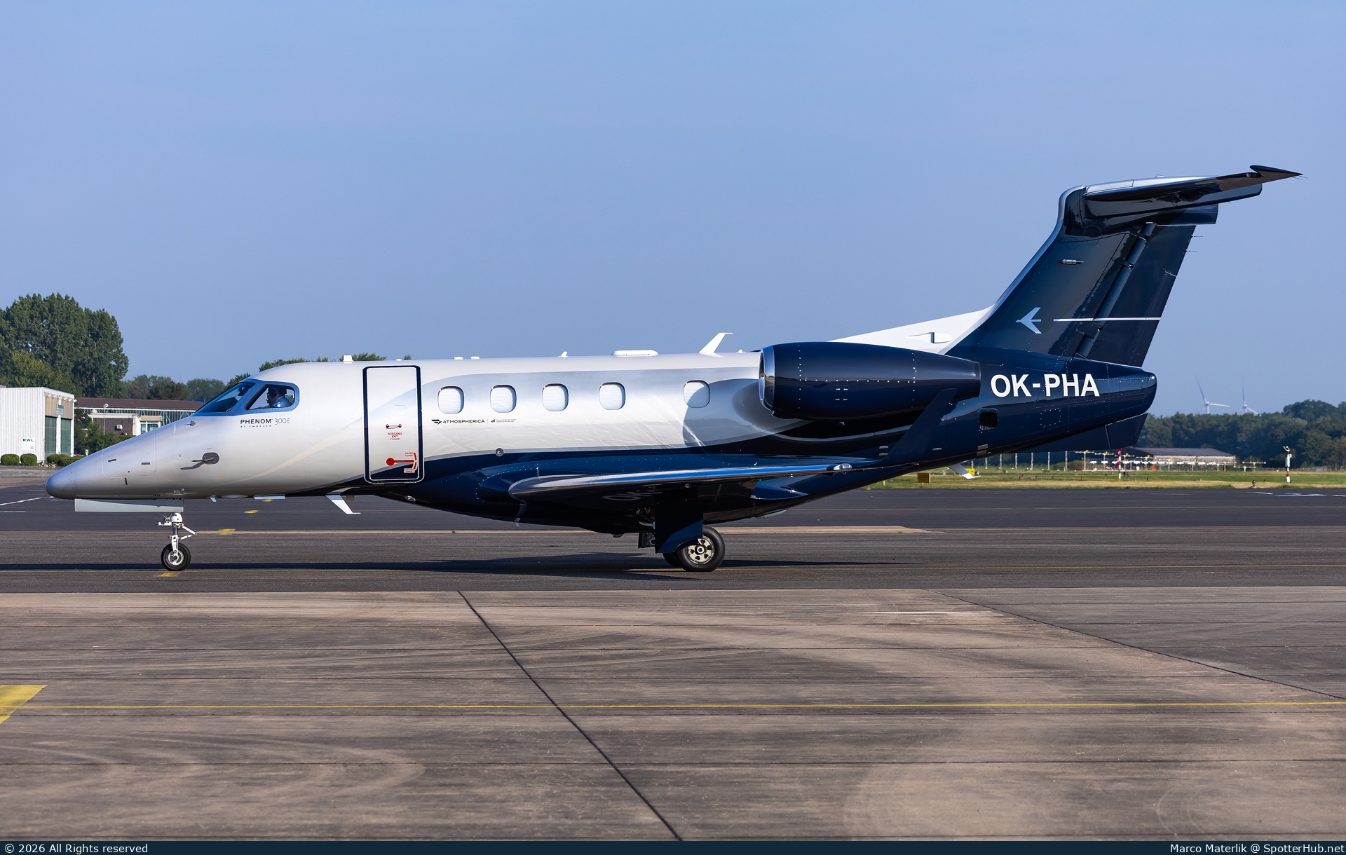 Photo of OK-PHA - Embraer Phenom 300E operated by Atmospherica Aviation