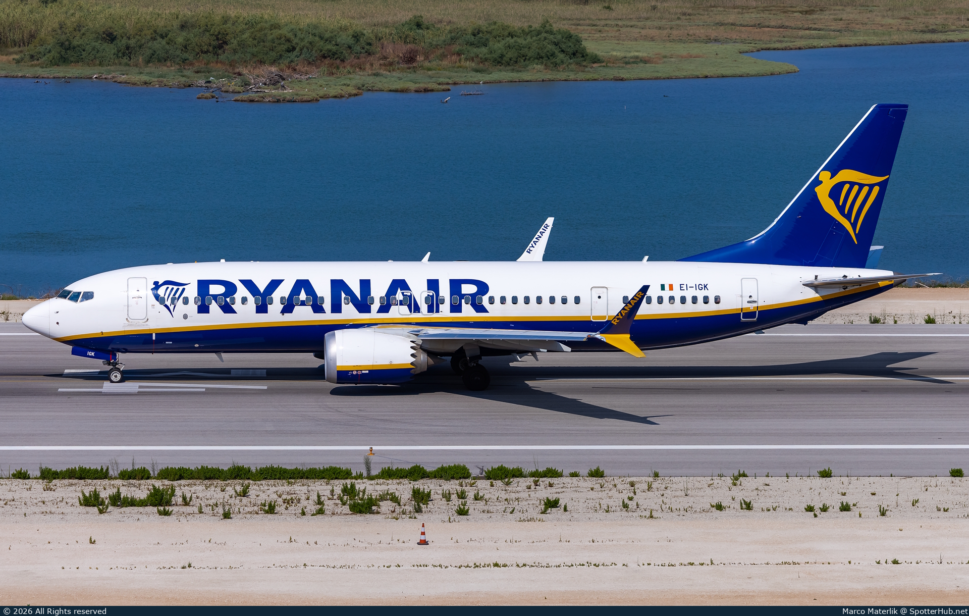 Photo of EI-IGK - Boeing 737 MAX 8-200 operated by Ryanair