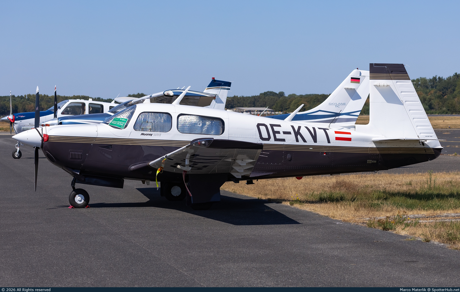 Photo of OE-KVT - Mooney M20J MSE operated by Private