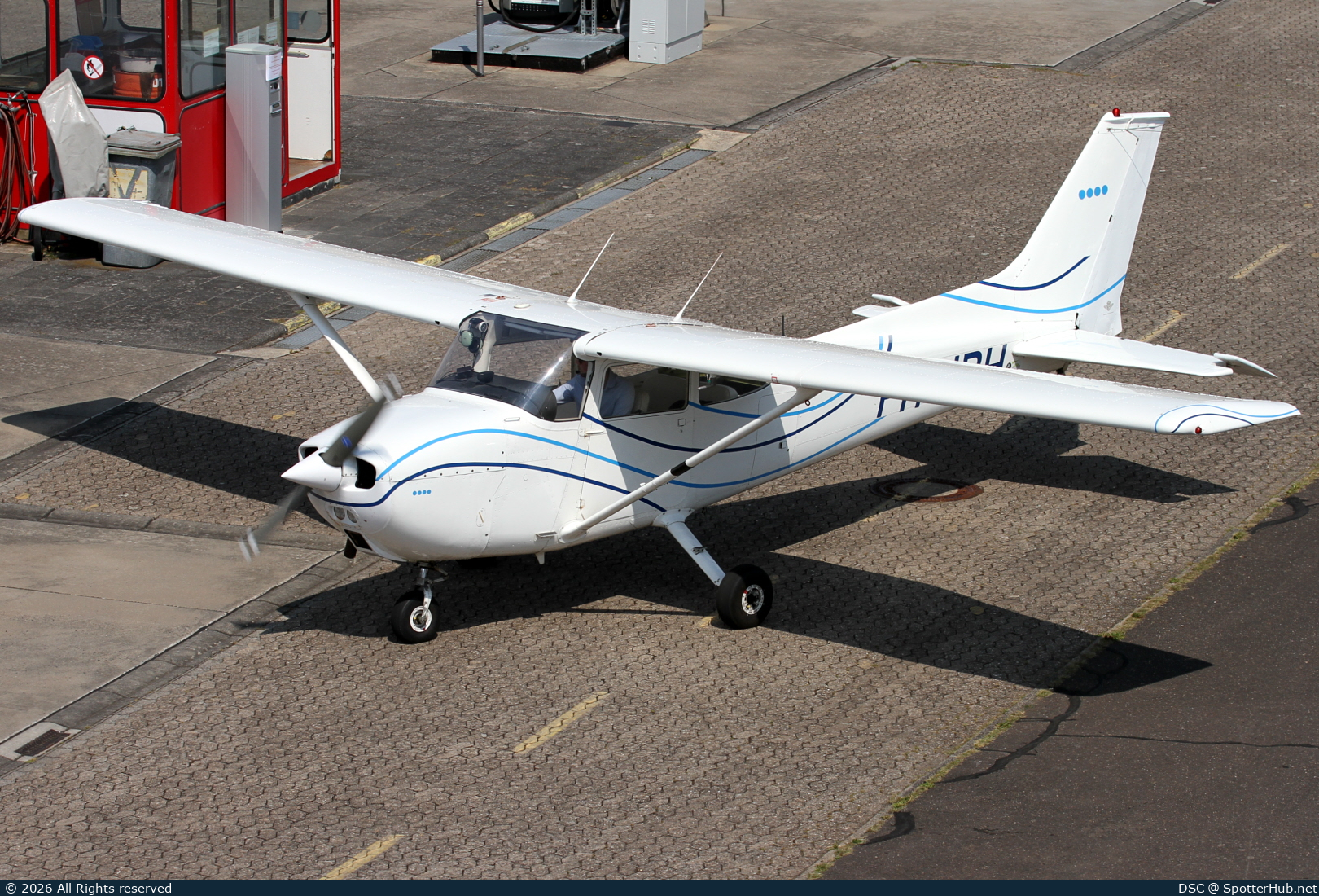 Photo of PH-JBH - Reims-Cessna F172M Skyhawk II operated by Private