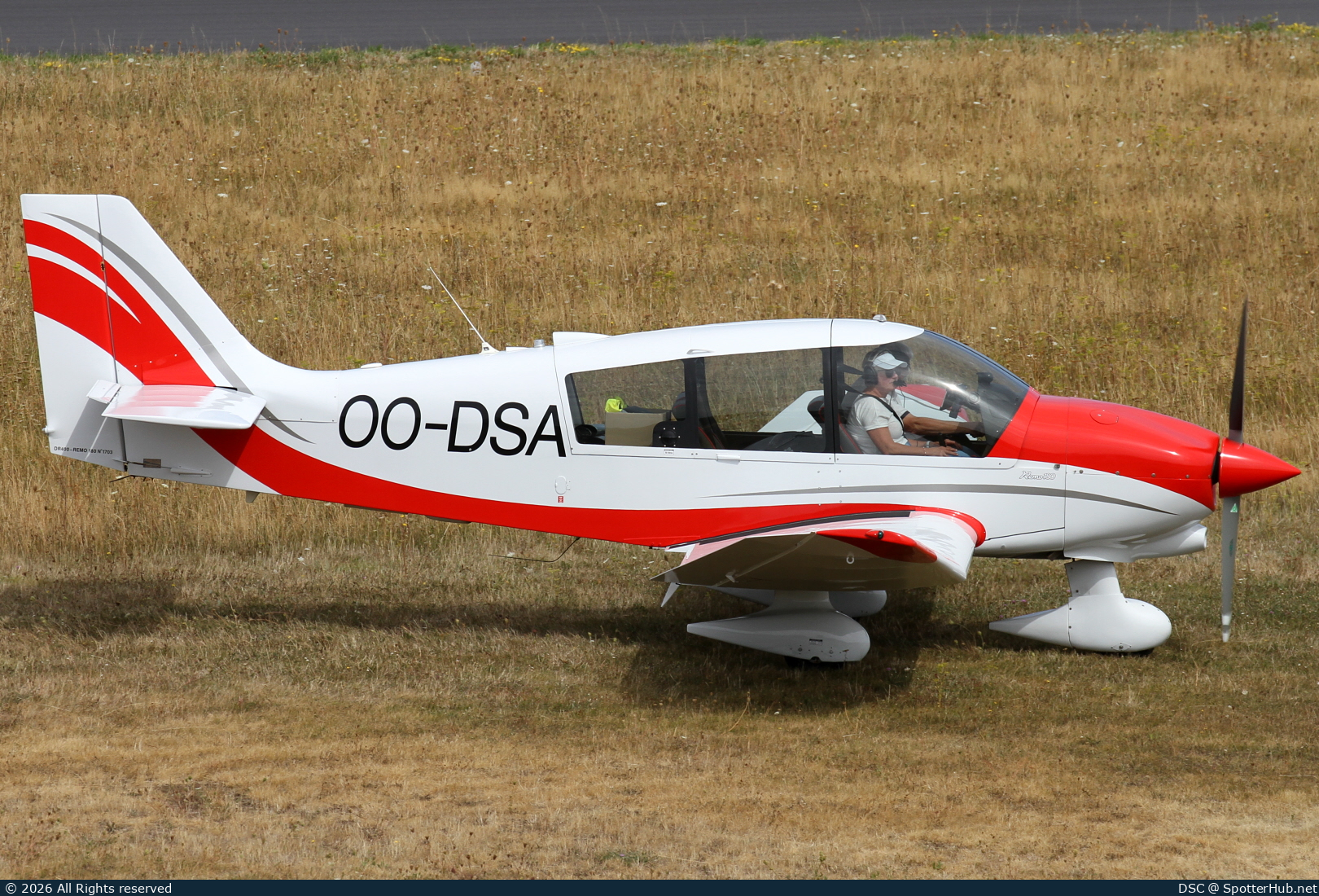 Photo of OO-DSA - Robin DR400/180R Remorqueur operated by Private