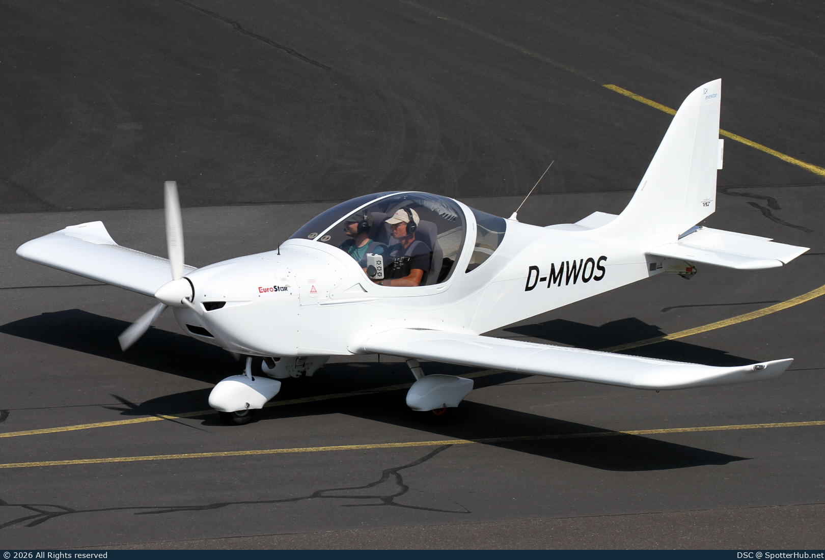 Photo of D-MWOS - Evektor EuroStar SL operated by Luftsportverein Worms