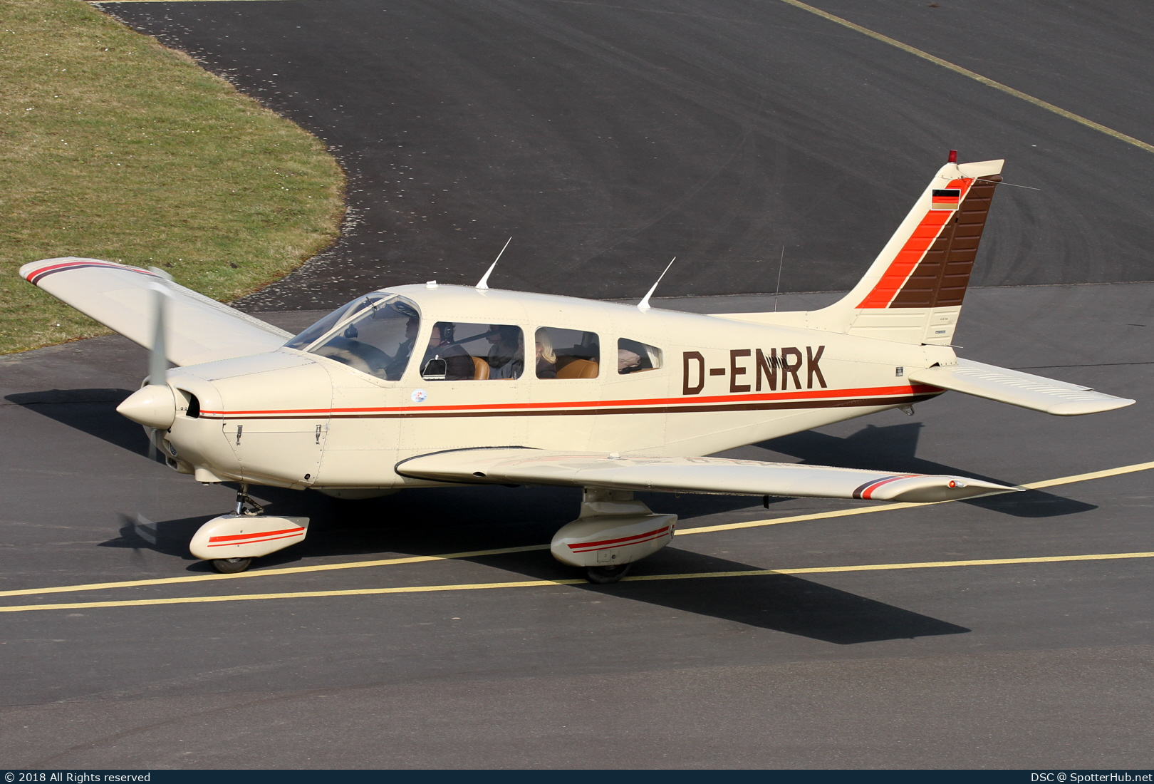 Photo of D-ENRK - Piper PA-28-161 Warrior II operated by Aero-Club Ludwigshafen