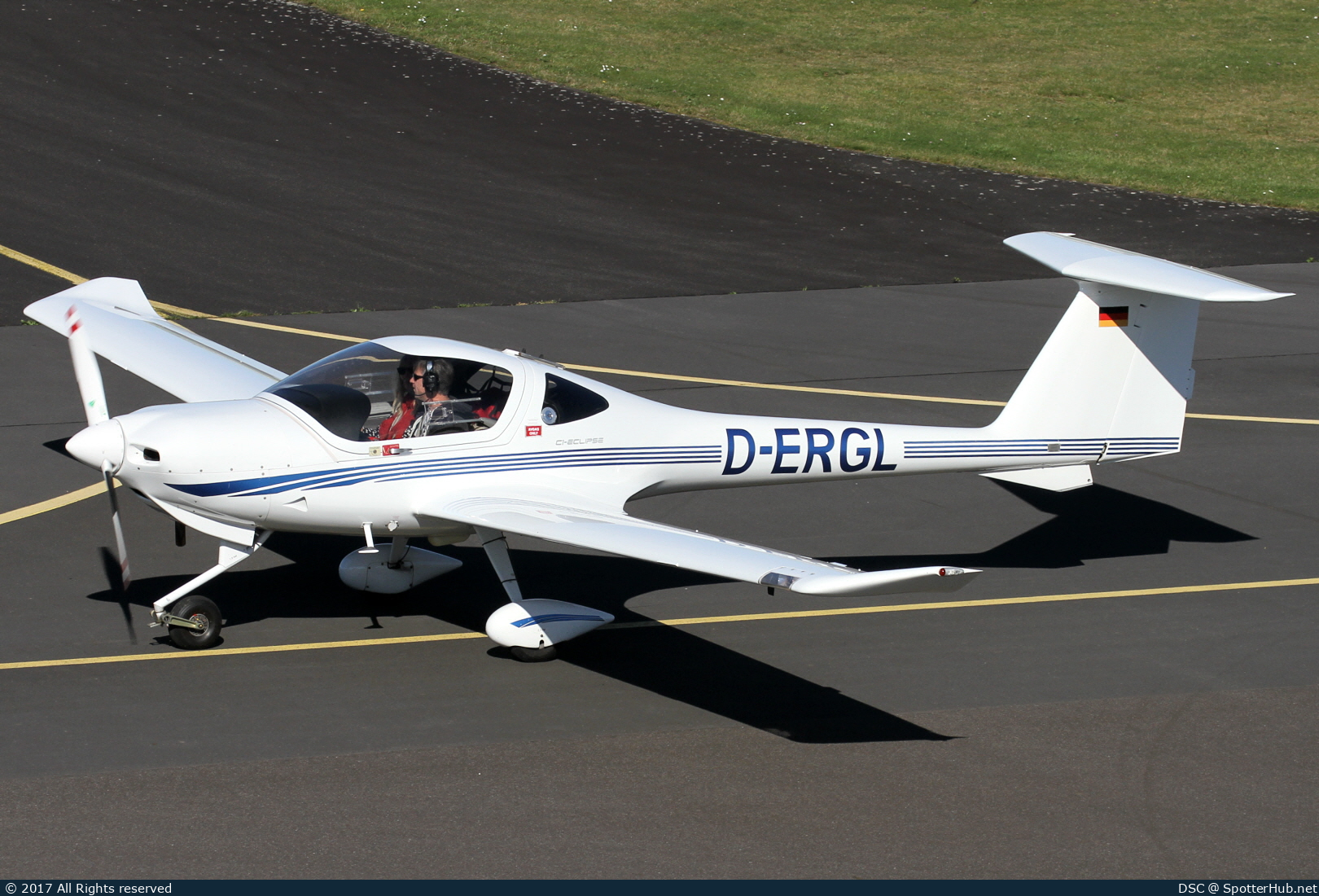 Photo of D-ERGL - Diamond DA20-C1 Eclipse operated by Aero-Club Lützellinden
