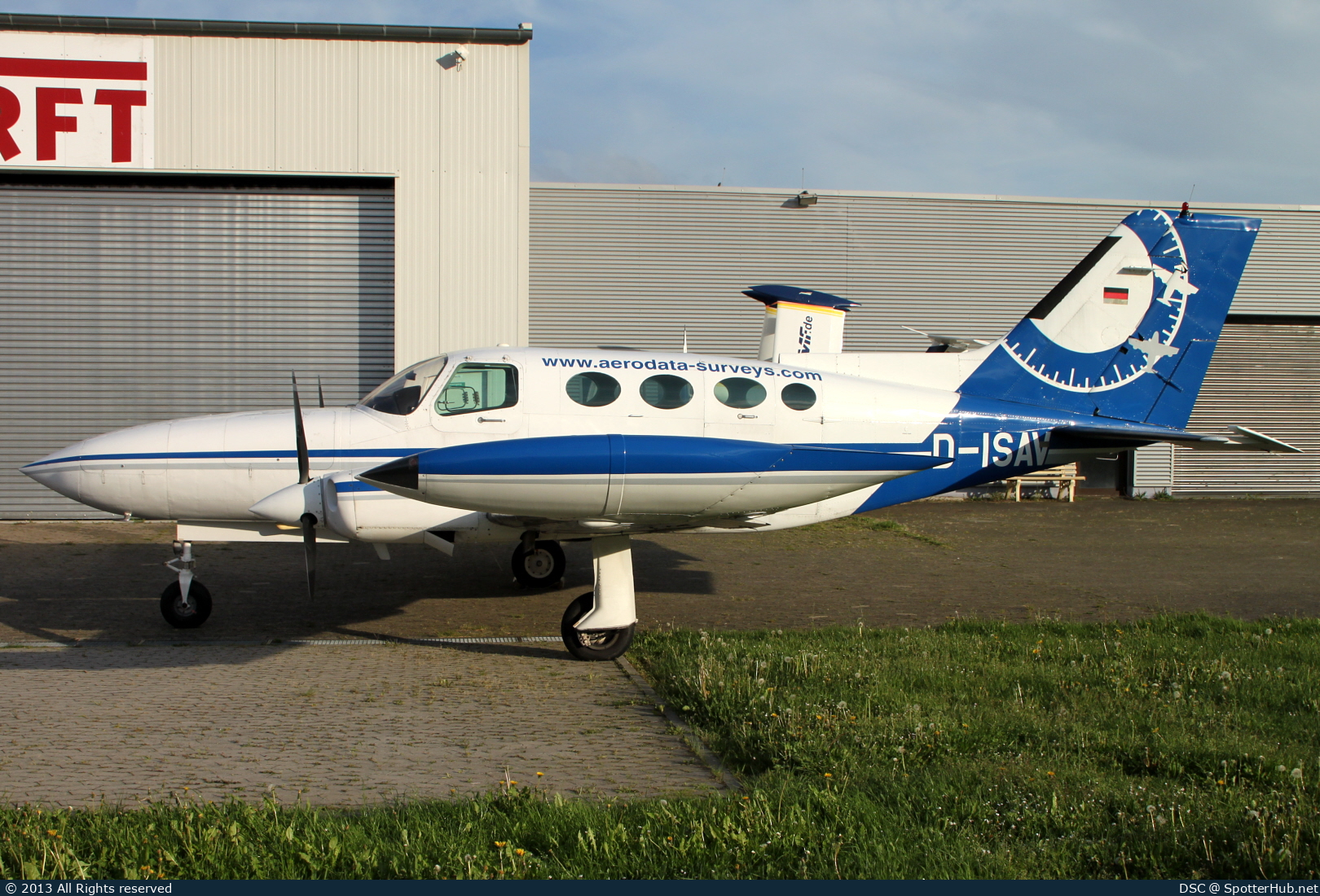 Photo of D-ISAV - Cessna 402B operated by Aerodata Flight Inspection