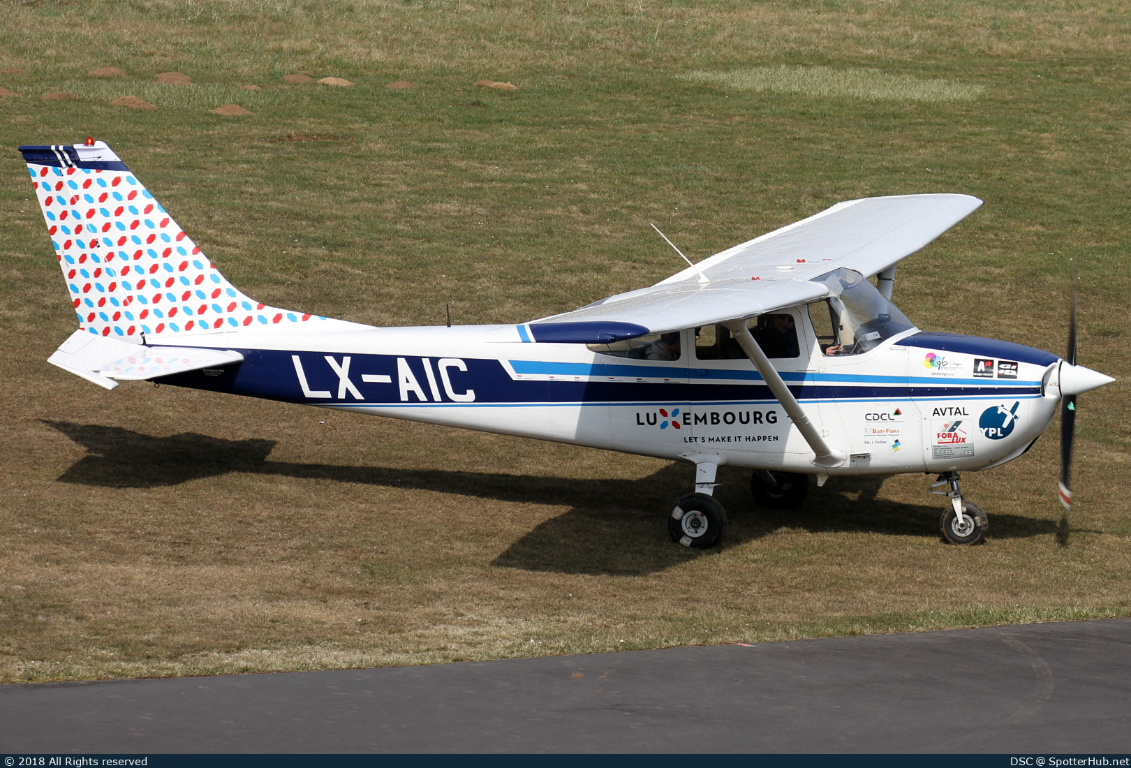 Photo of LX-AIC - Reims-Cessna F172L Skyhawk operated by Aéro-Sport Luxembourg