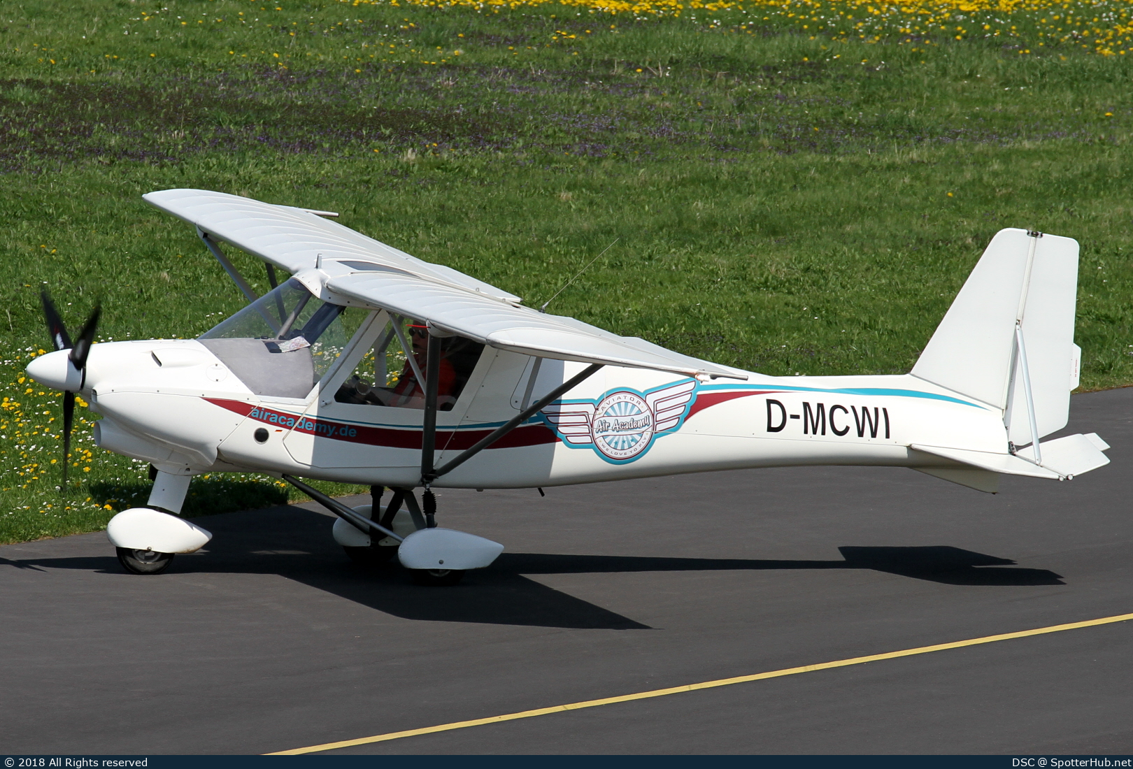 Photo of D-MCWI - Comco Ikarus C42 B operated by Air Academy GmbH