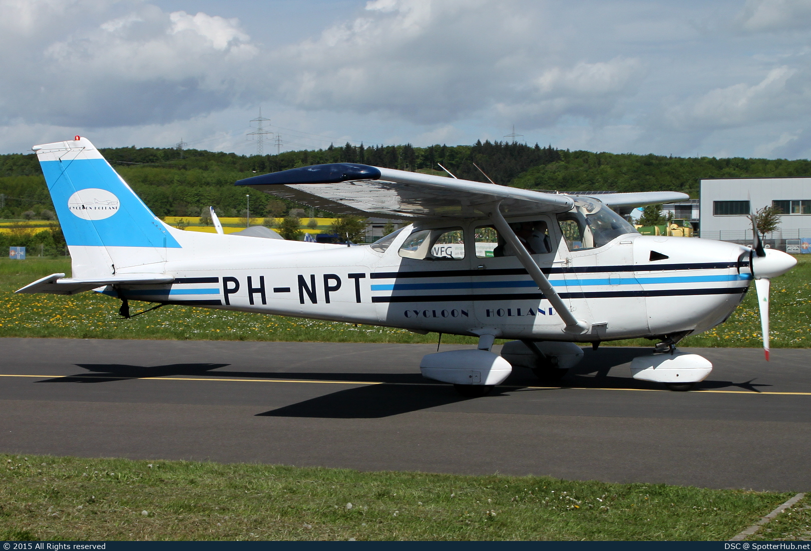 Photo of PH-NPT - Reims-Cessna F172N Skyhawk II operated by Cycloon Holland
