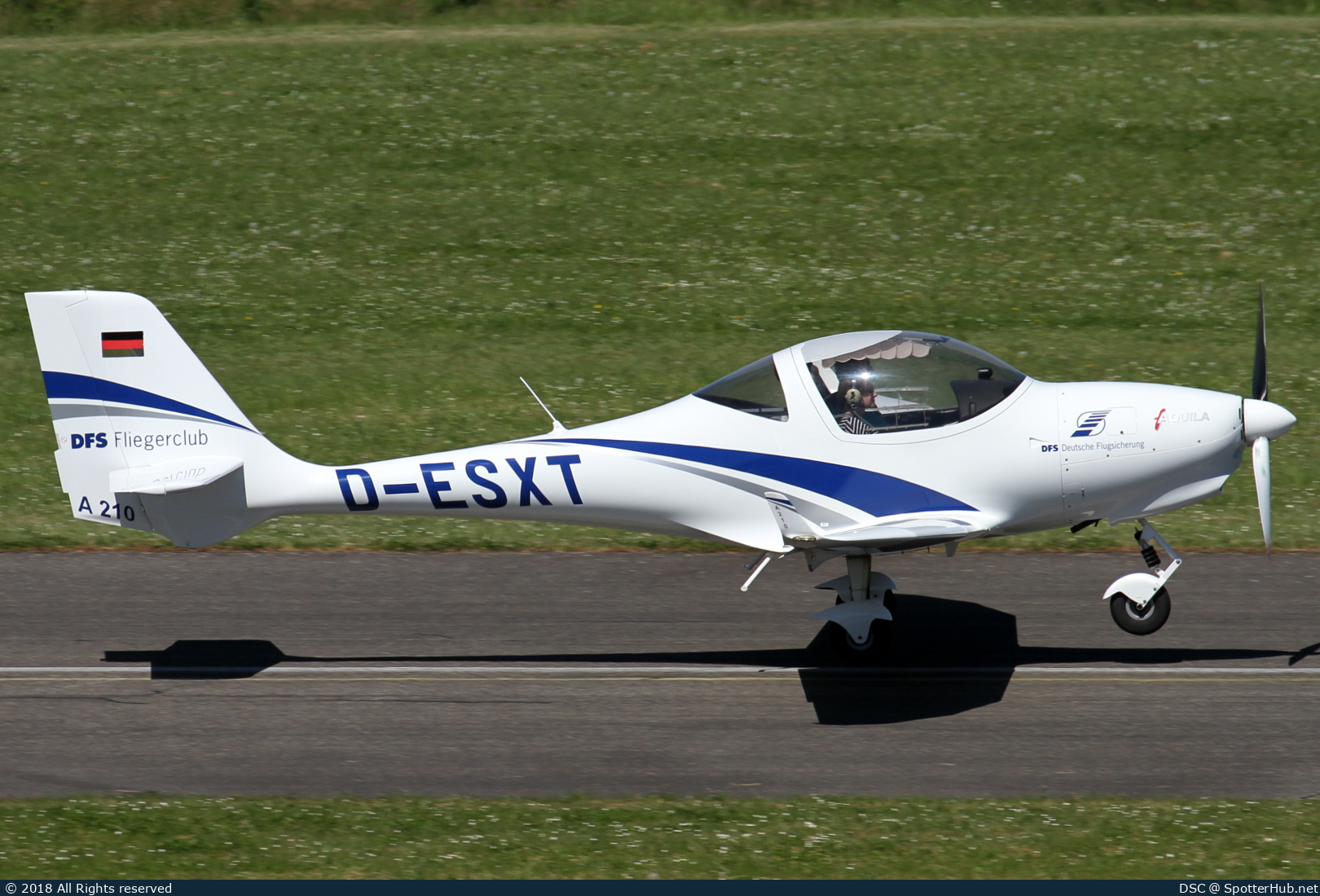 Photo of D-ESXT - Aquila A210 operated by DFS Fliegerclub