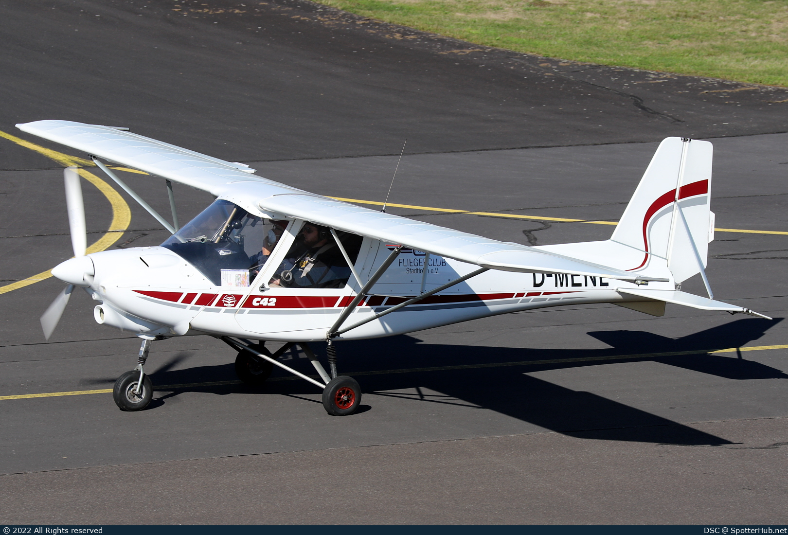 Photo of D-MENL - Comco Ikarus C42 B operated by Fliegerclub Stadtlohn