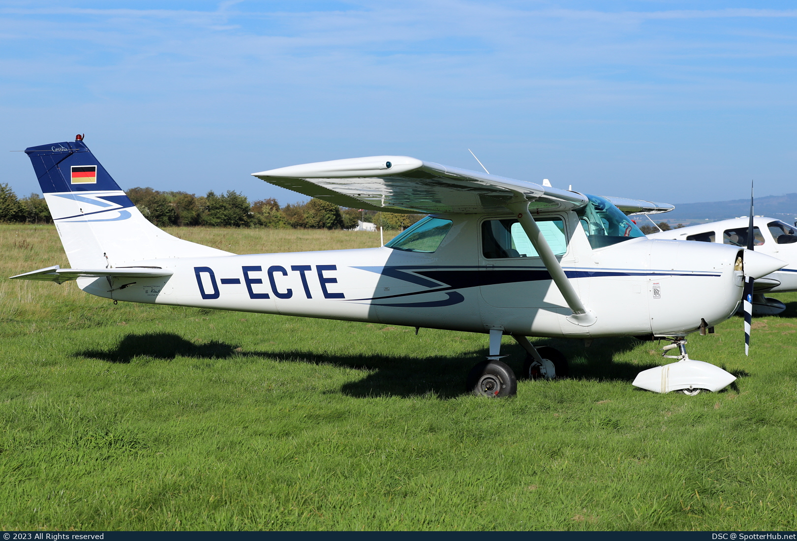 Photo of D-ECTE - Reims-Cessna F150L operated by Fliegergruppe Offenburg