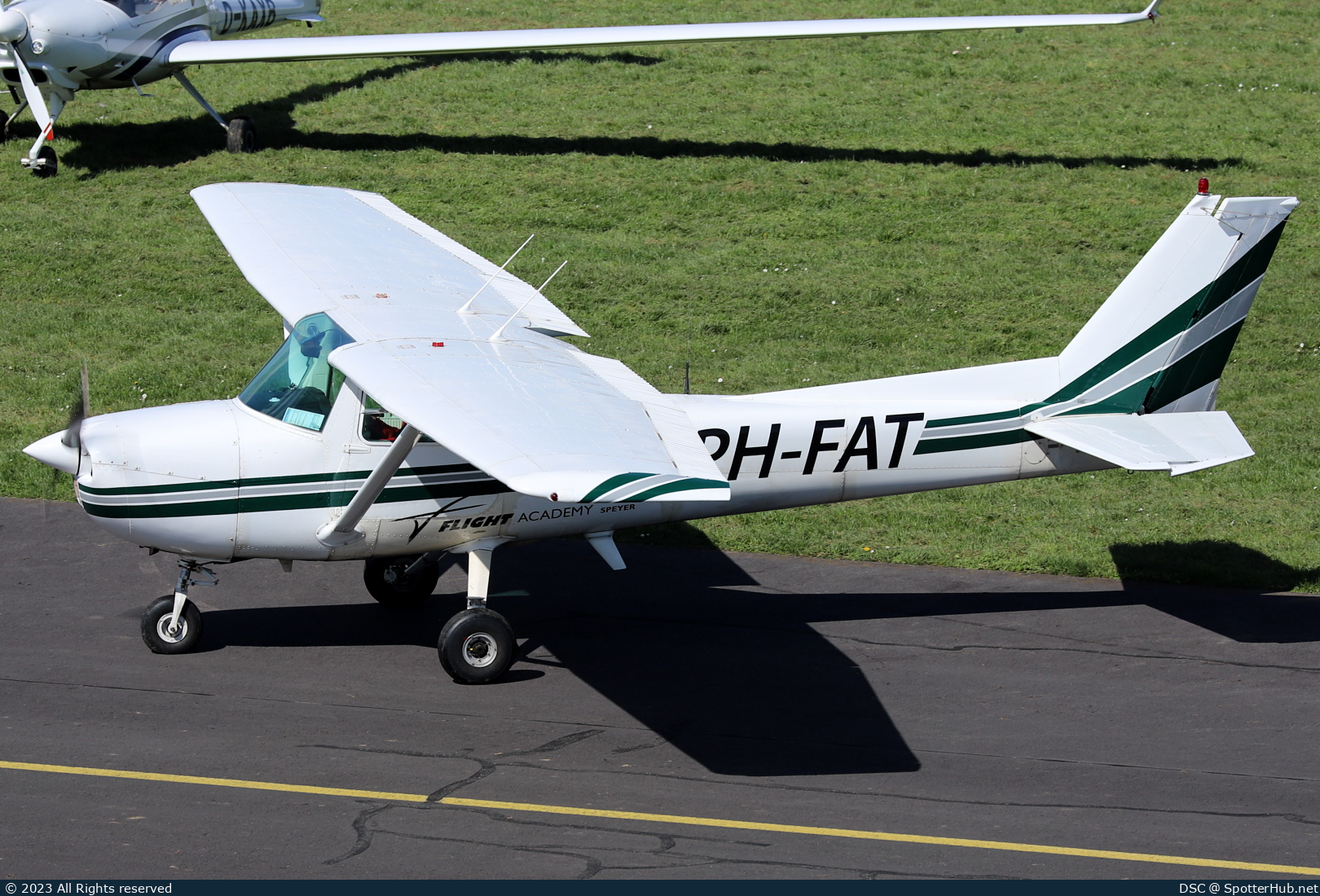 Photo of PH-FAT - Cessna 150L operated by Flight Academy Speyer