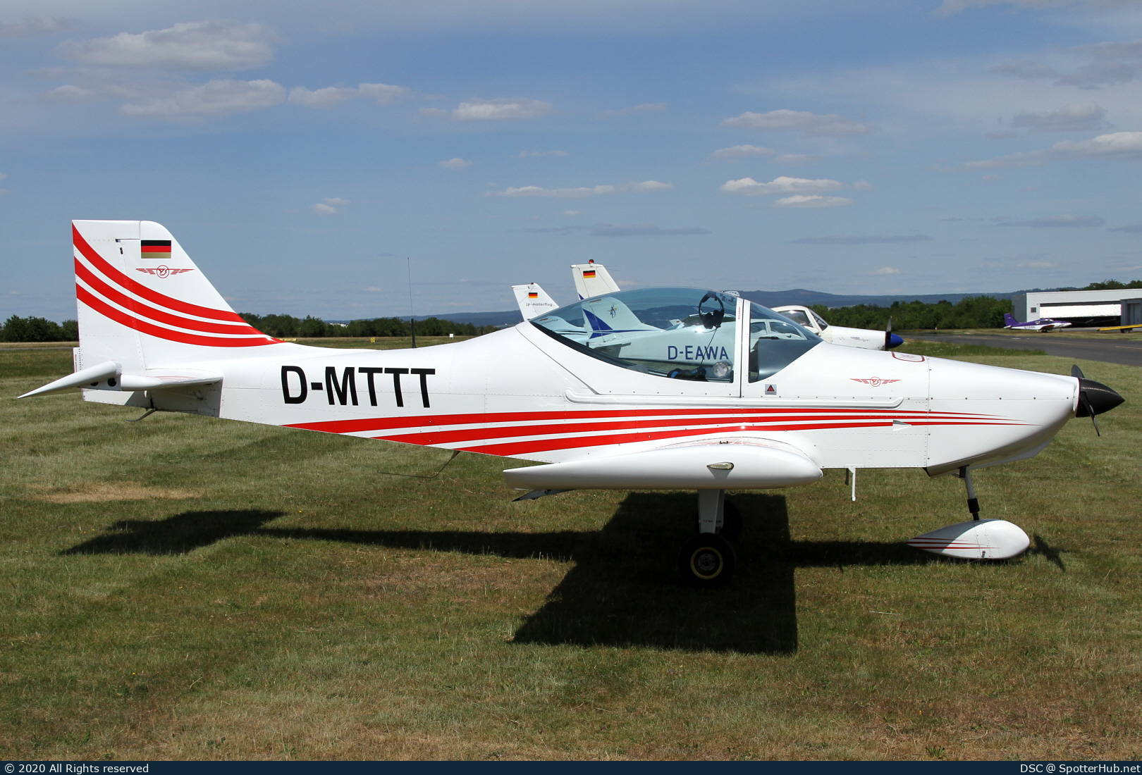 Photo of D-MTTT - Breezer B400 operated by Flugschule ASAD