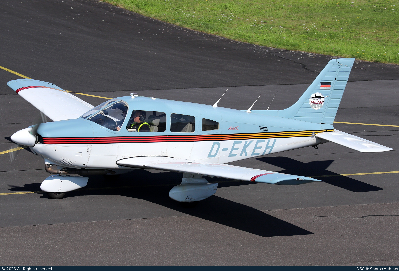 Photo of D-EKEH - Piper PA-28-181 Archer II operated by Fliegerclub Milan