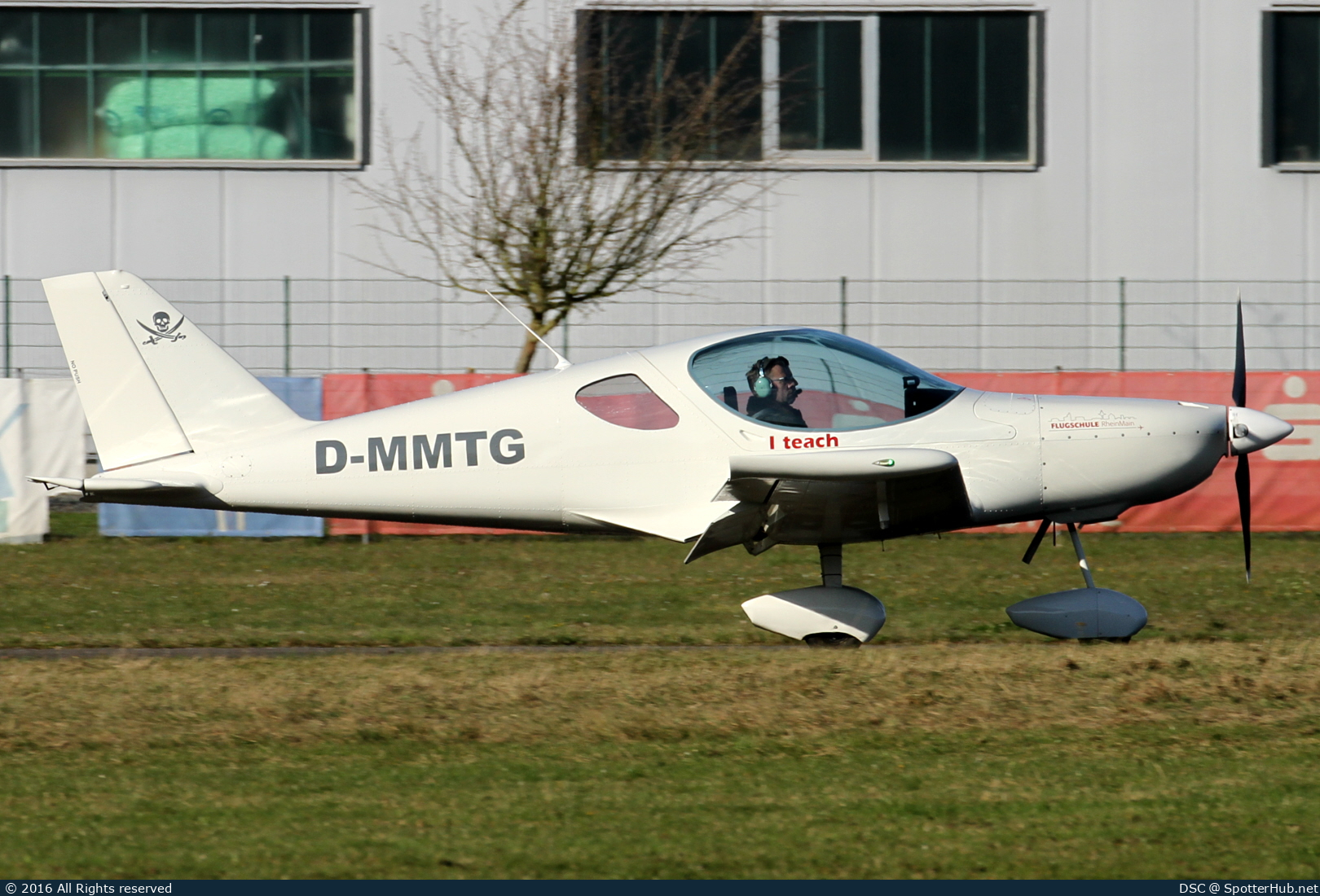 Photo of D-MMTG - Roko Aero NG-6 UL operated by Flugschule RheinMain