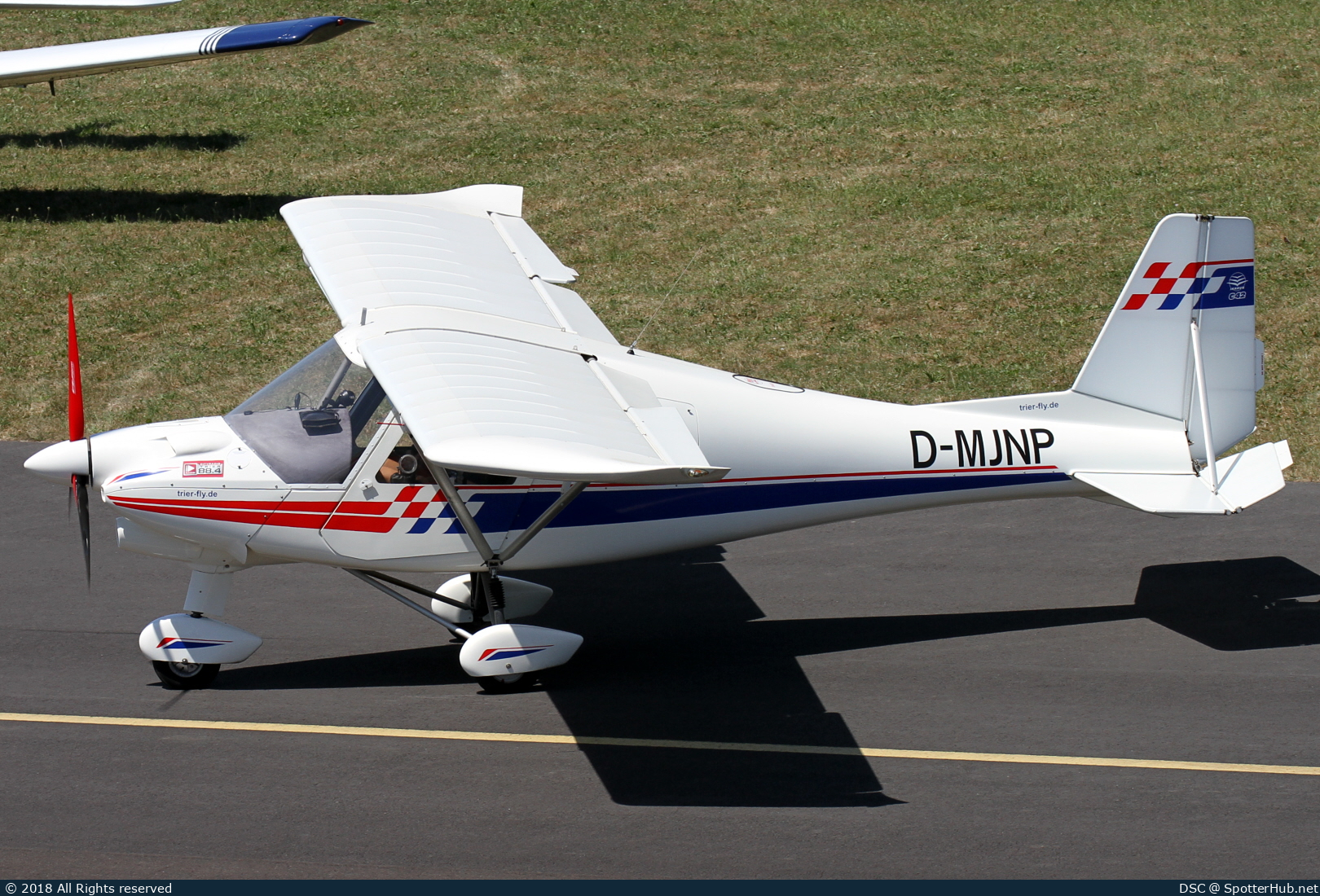 Photo of D-MJNP - Comco Ikarus C42 B operated by Flugschule trier-fly