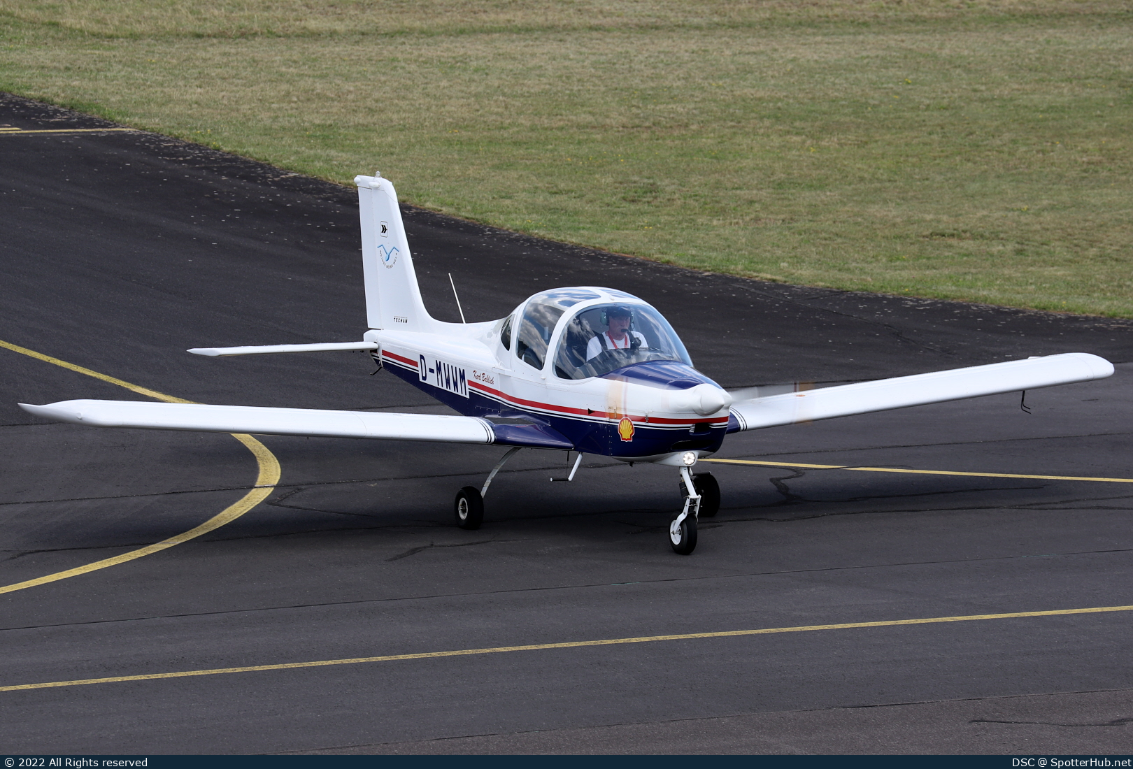 Photo of D-MWWM - Tecnam P96 Golf 100 operated by Fliegerclub Weiße Möwe Wels