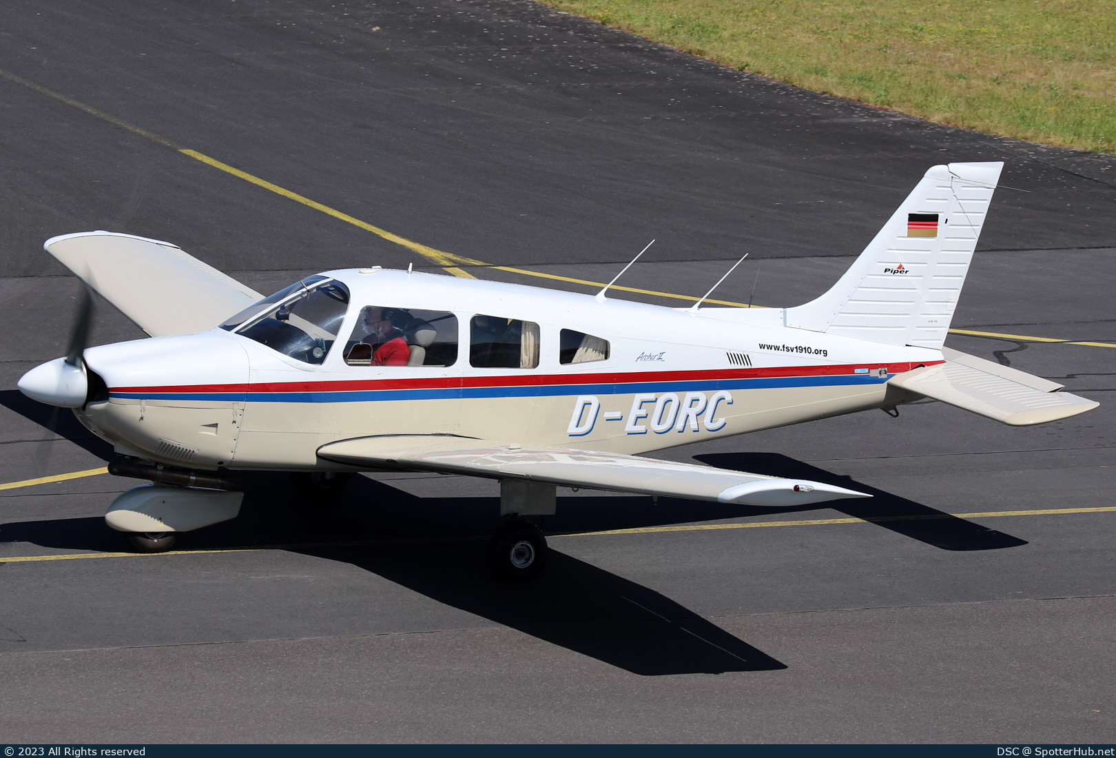 Photo of D-EORC - Piper PA-28-181 Archer II operated by Flugsportverein 1910 Karlsruhe