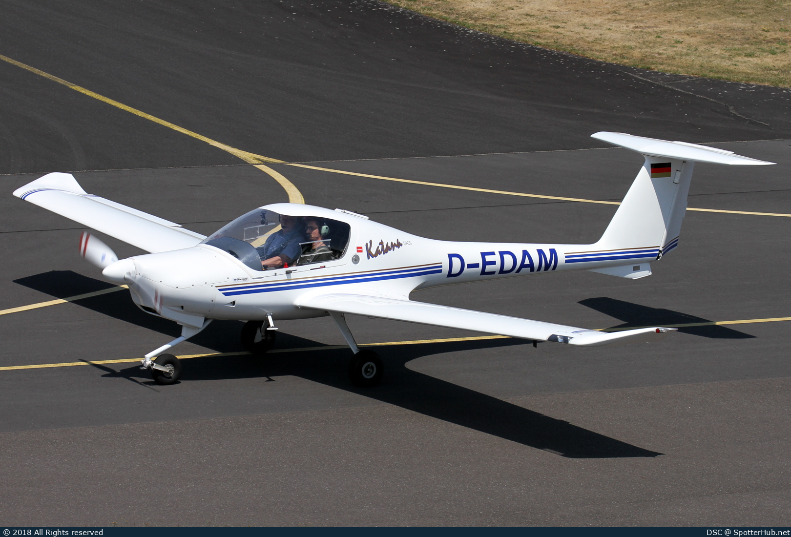 Photo of D-EDAM - Diamond DA20-A1 Katana operated by FVL Frankfurter Verein für Luftfahrt