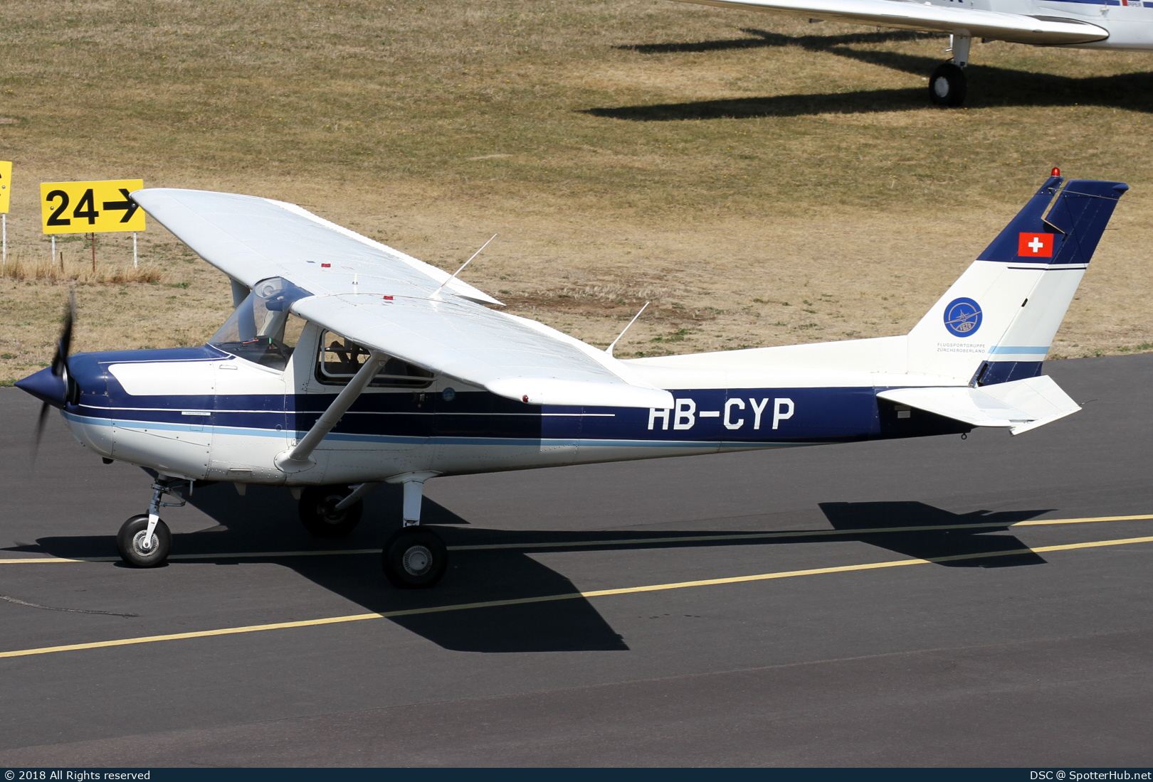 Photo of HB-CYP - Reims-Cessna F152 operated by Flugsportgruppe Zürcher Oberland
