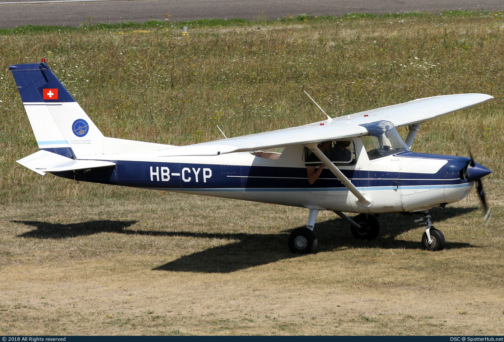 Photo of HB-CYP - Reims-Cessna F152 operated by Flugsportgruppe Zürcher Oberland