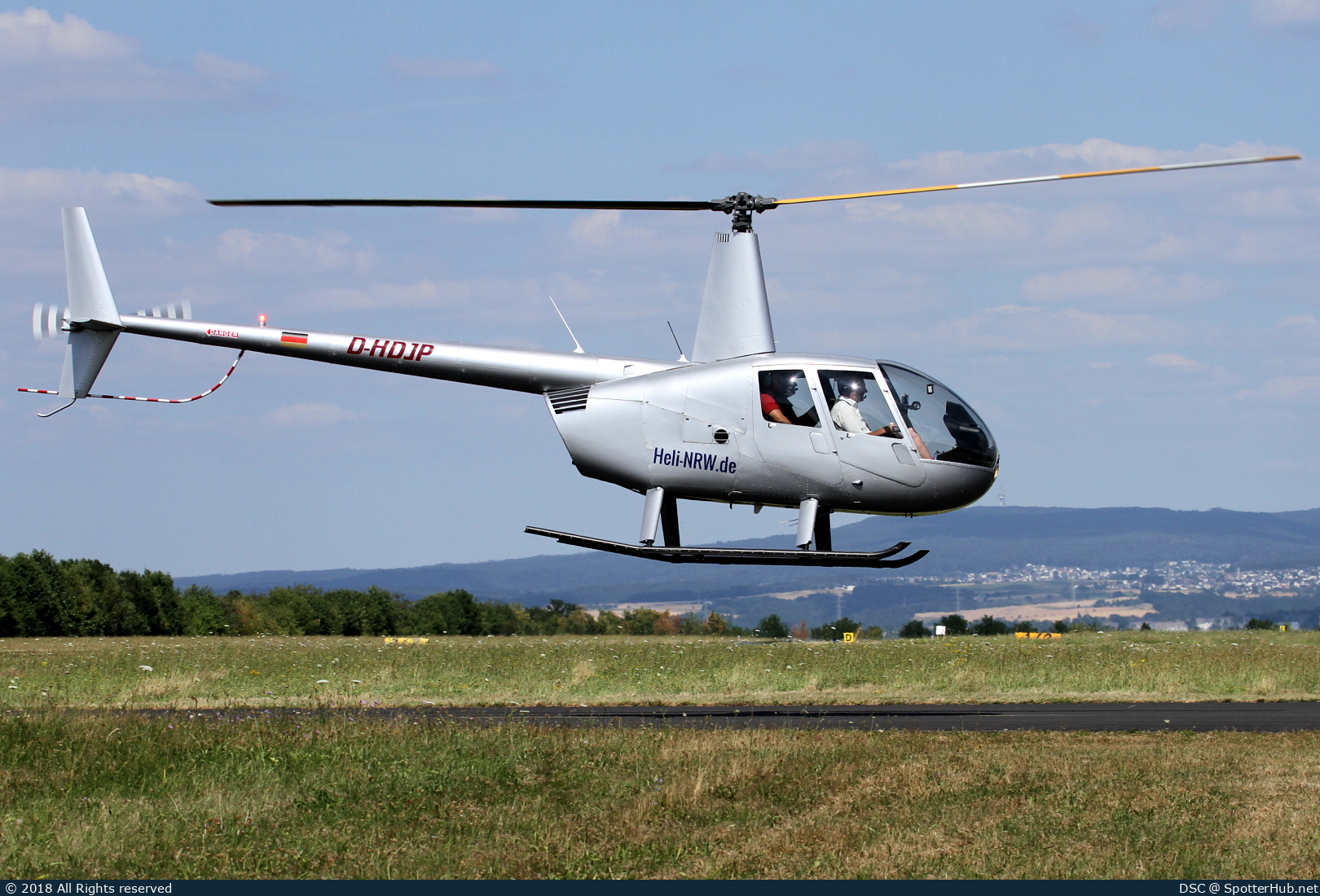 Photo of D-HDJP - Robinson R44 Raven II operated by Heli-NRW