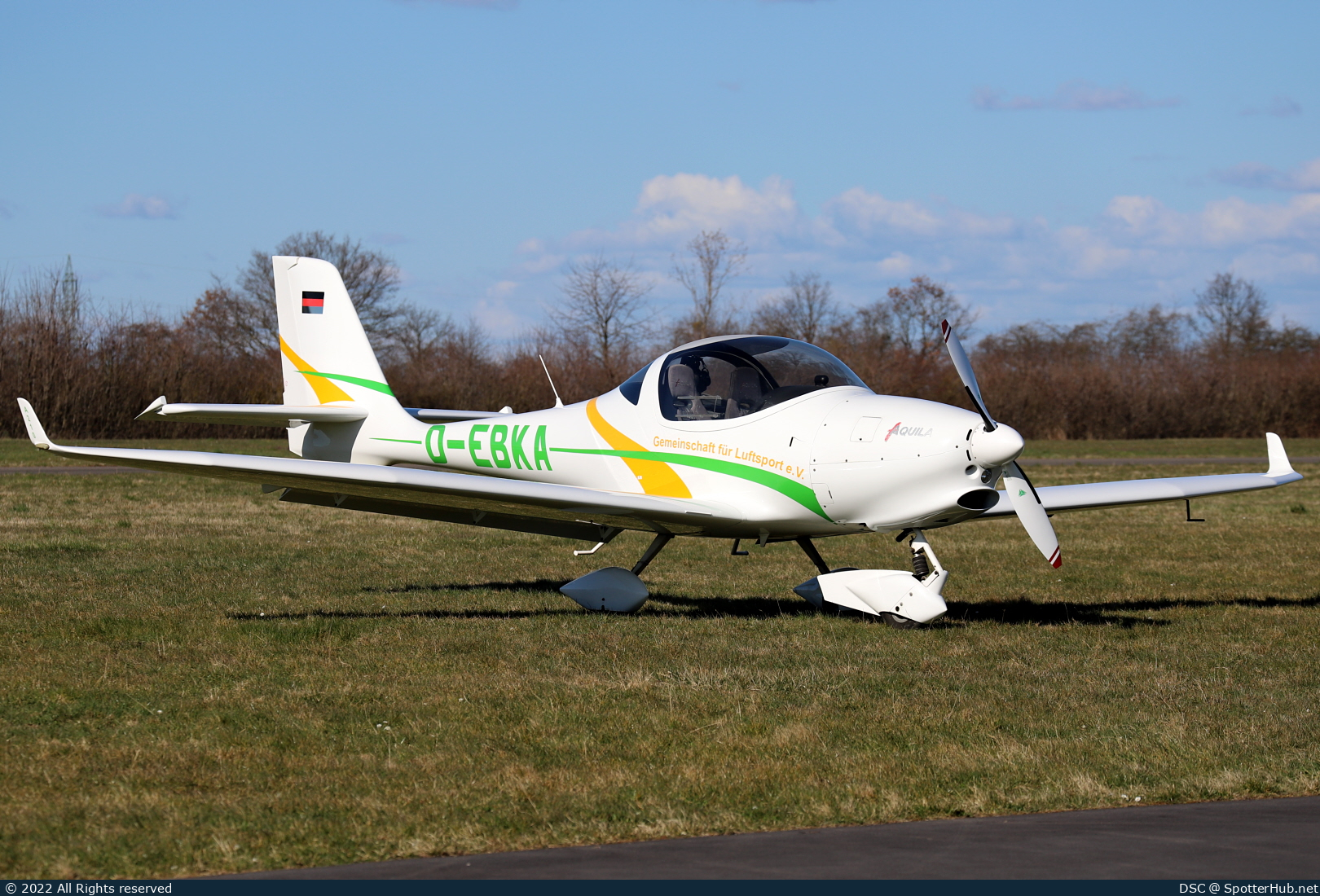 Photo of D-EBKA - Aquila A210 operated by Gemeinschaft für Luftsport Schwarze Heide