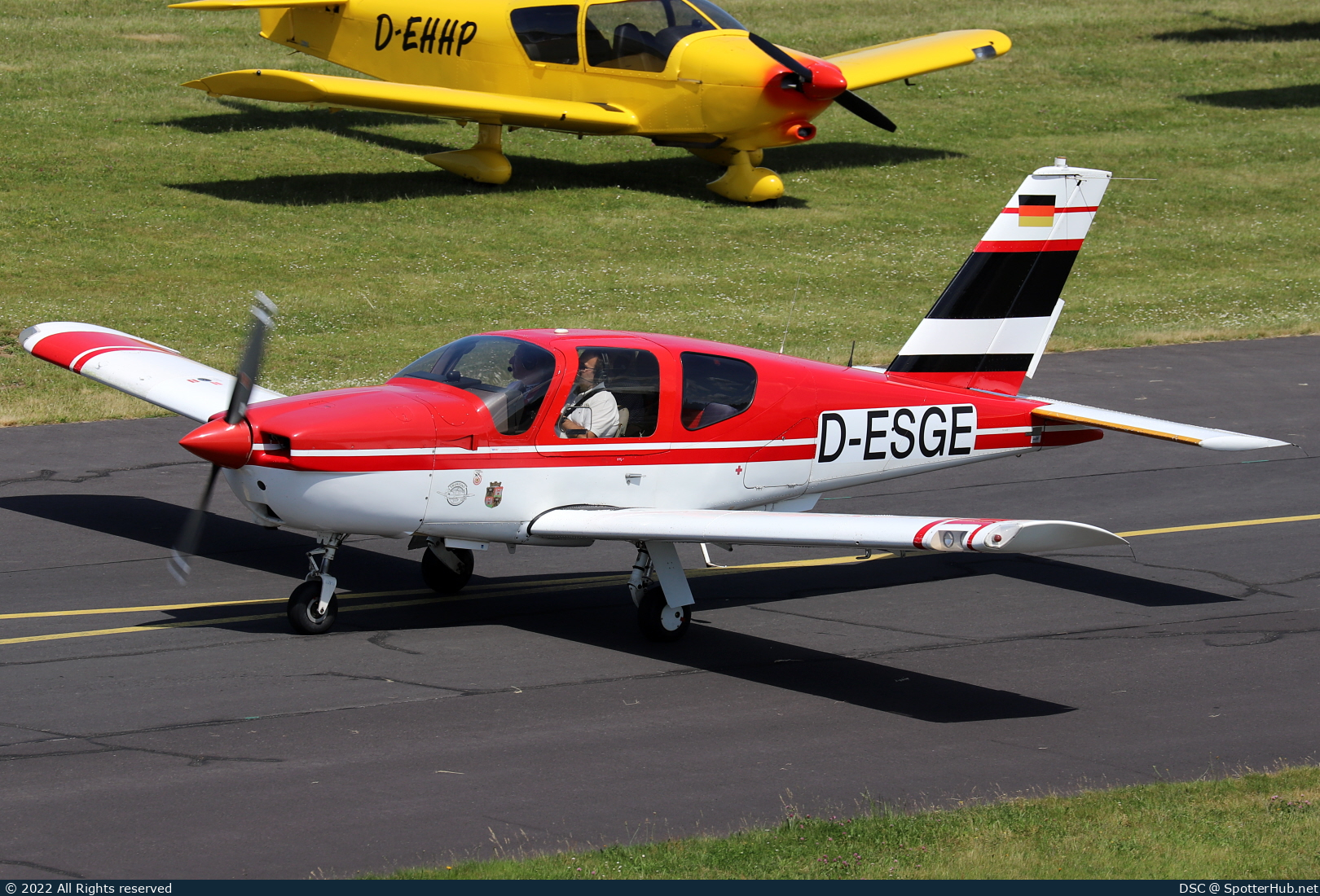 Photo of D-ESGE - SOCATA TB-20 Trinidad operated by Private