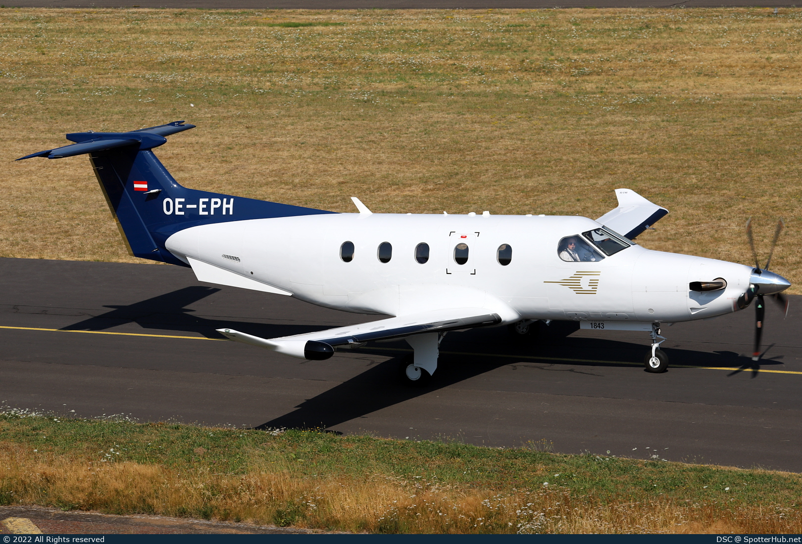 Photo of OE-EPH - Pilatus PC-12 NG operated by Goldeck Flug