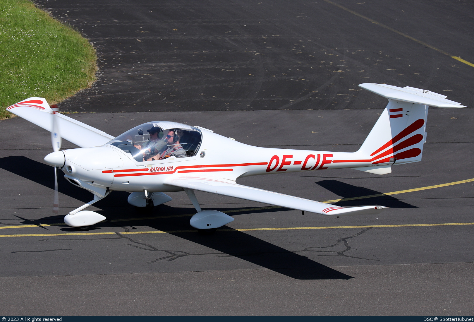 Photo of OE-CIE - Diamond DV20-100 Katana operated by Luftsport-Club Dümpel