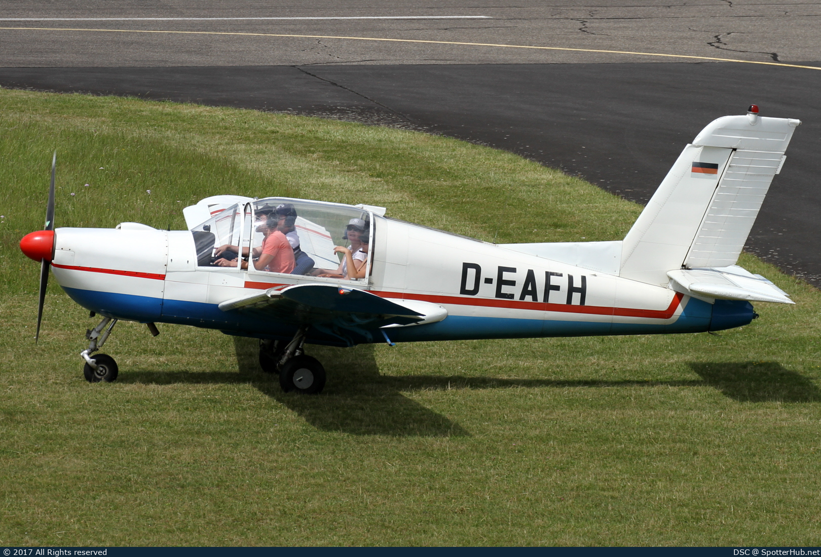 Photo of D-EAFH - SOCATA MS.892A Rallye Commodore 150 operated by Luftsportverein Neumagen-Dhron