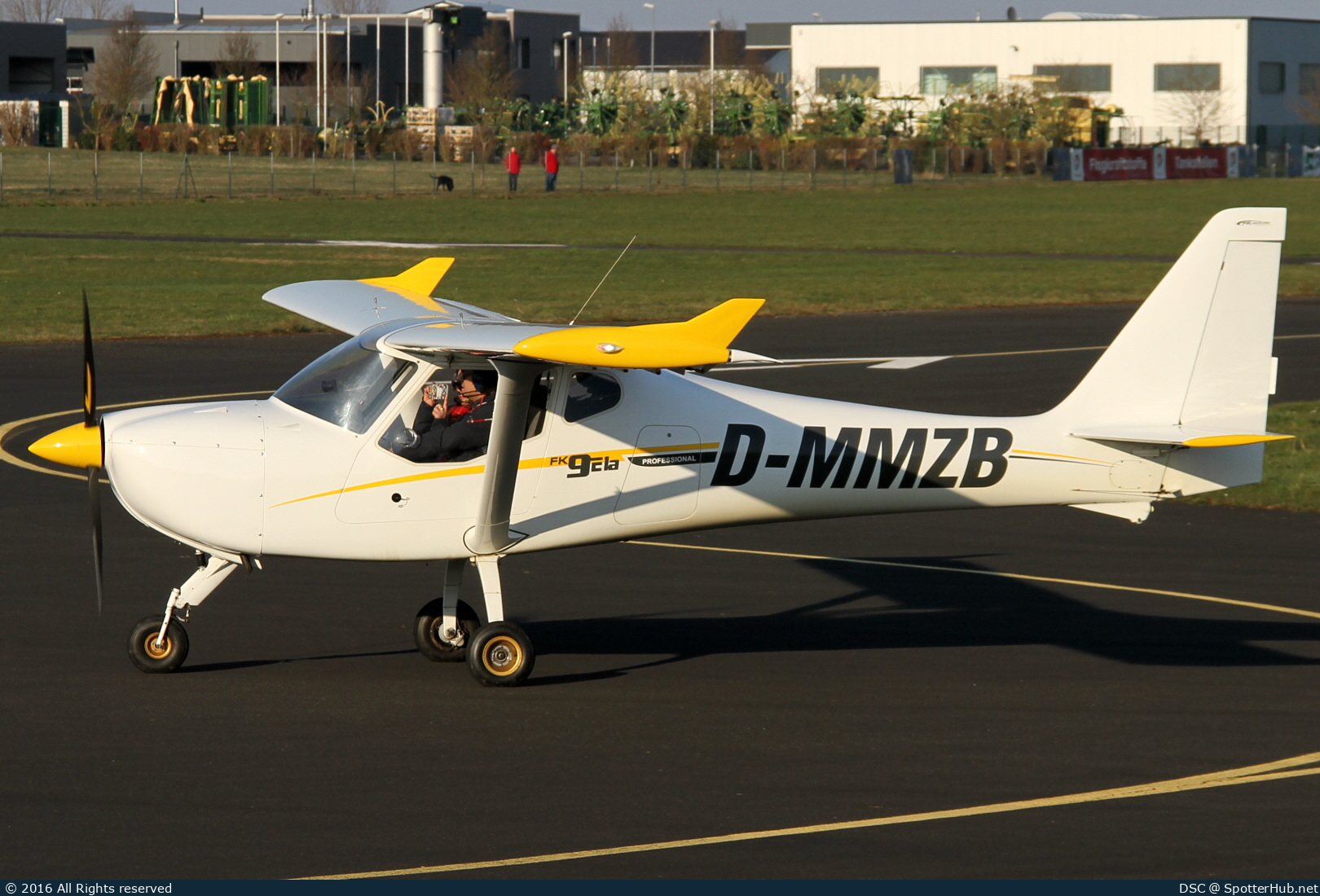 Photo of D-MMZB - FK-Lightplanes FK9 Mk.V operated by Luftfahrtverein Mainz