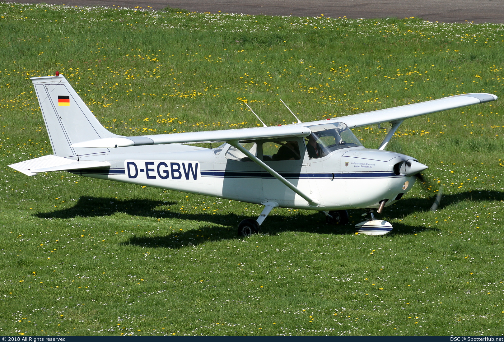 Photo of D-EGBW - Reims-Cessna F172M Skyhawk operated by Luftsportverein Worms