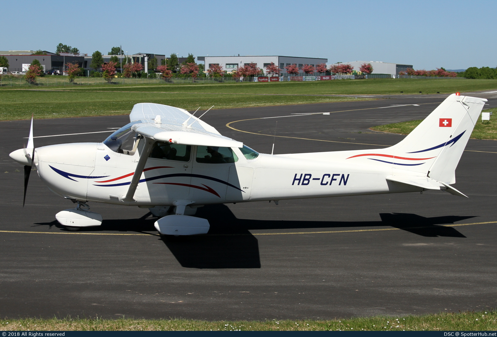 Photo of HB-CFN - Reims-Cessna F172P Skyhawk II operated by Motorfluggruppe Basel