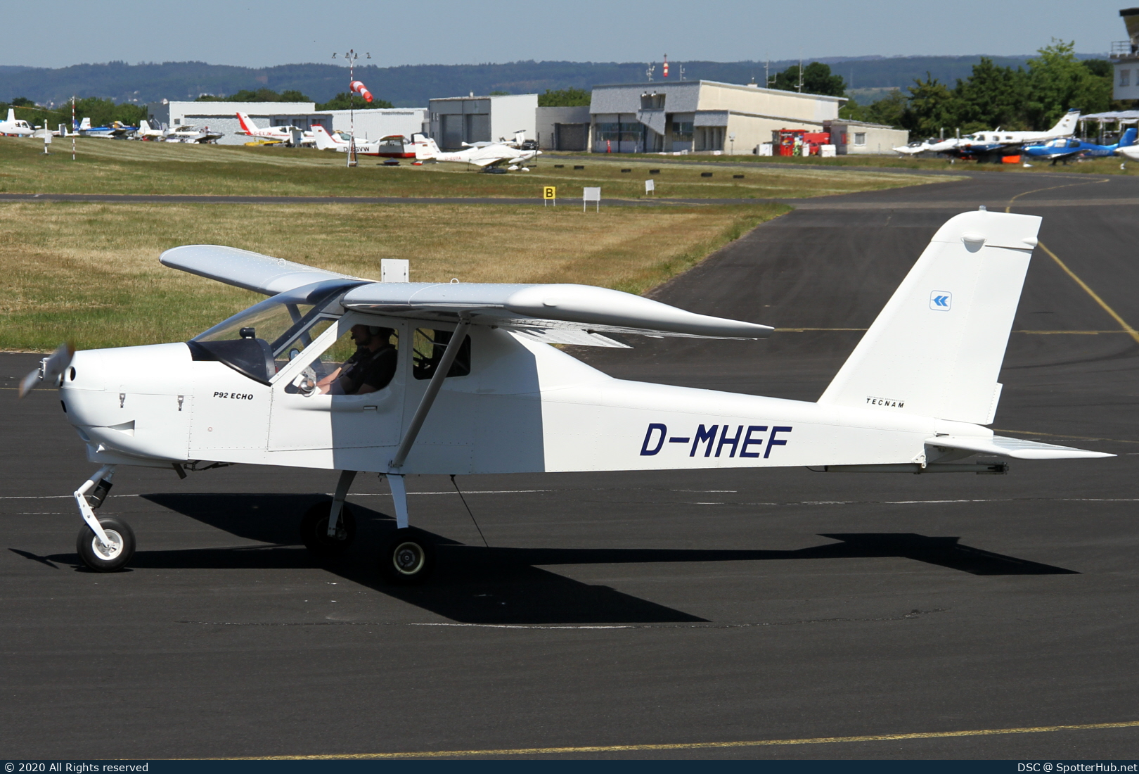 Photo of D-MHEF - Tecnam P92 Echo operated by Luftsportverein Bad Hersfeld