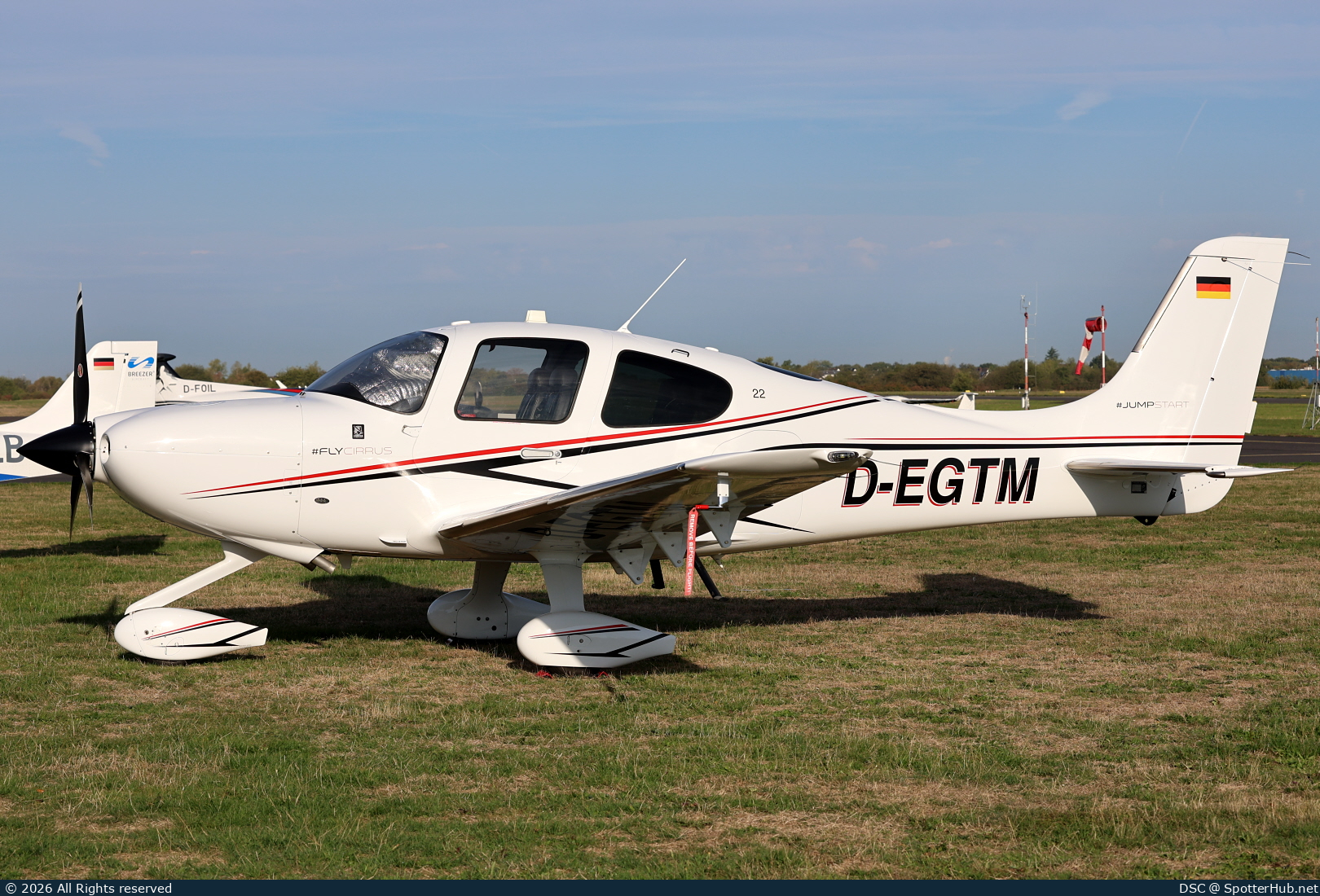 Photo of D-EGTM - Cirrus SR22 G5 operated by Private