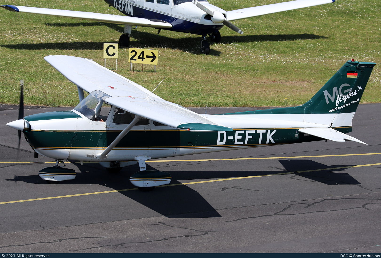 Photo of D-EFTK - Reims-Cessna F172M Skyhawk operated by MG flyers