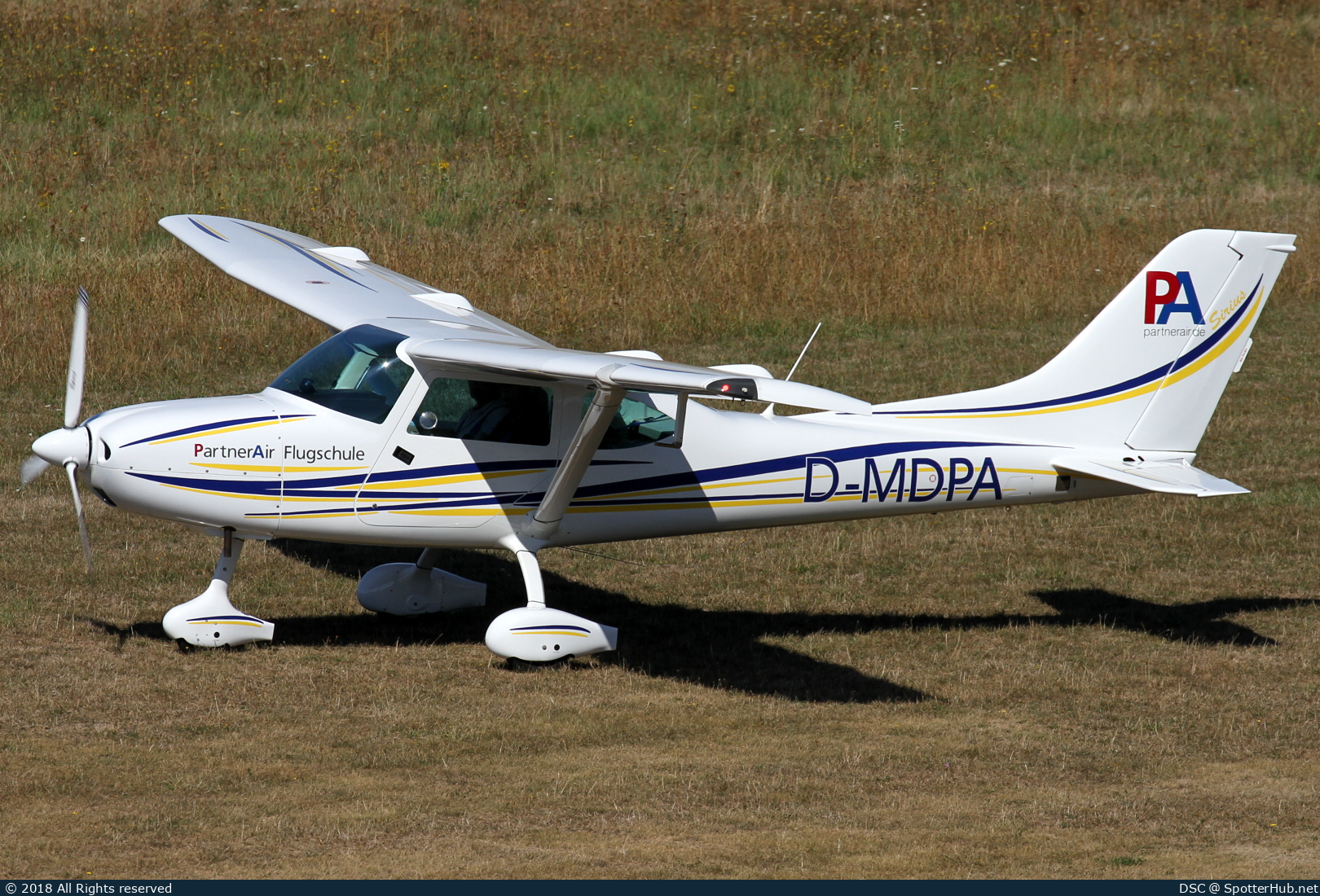 Photo of D-MDPA - TL Ultralight TL-3000 Sirius operated by PartnerAir