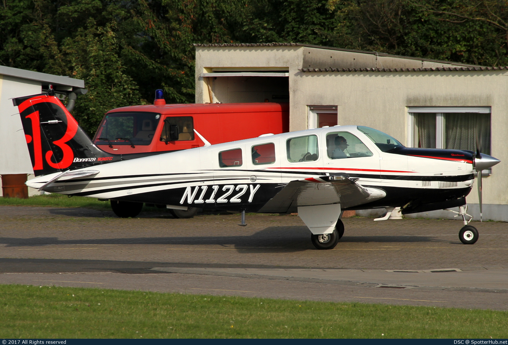 Photo of N1122Y - Beechcraft B36TC Bonanza operated by Private