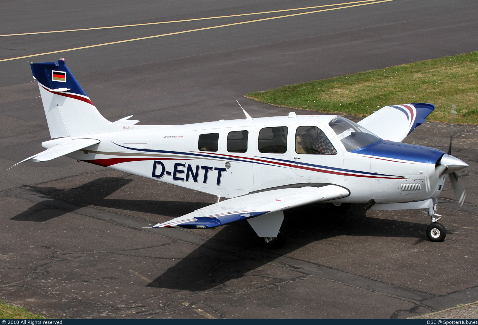 Photo of D-ENTT - Beechcraft G36 Bonanza operated by Private