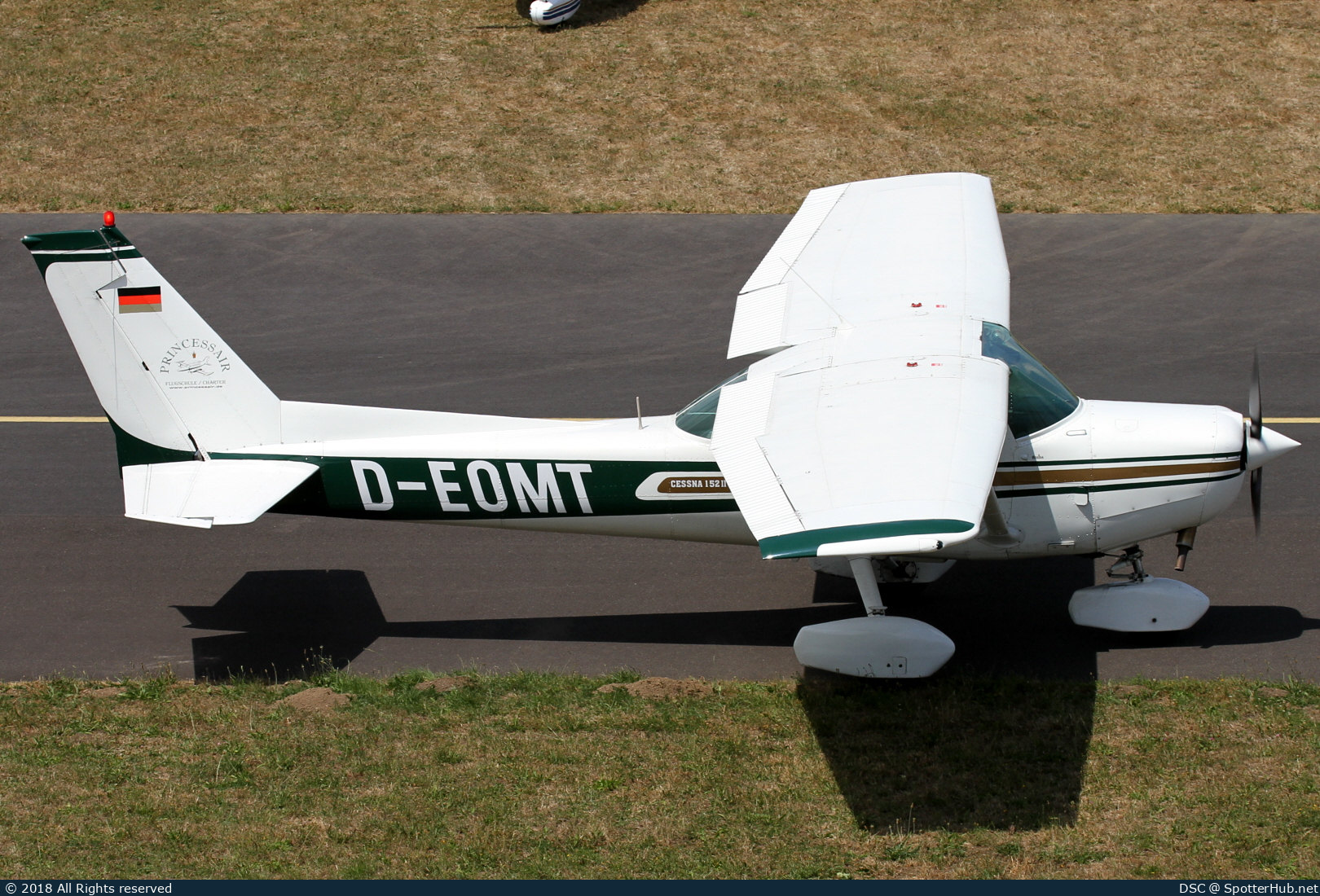 Photo of D-EOMT - Cessna 152 II operated by Princessair