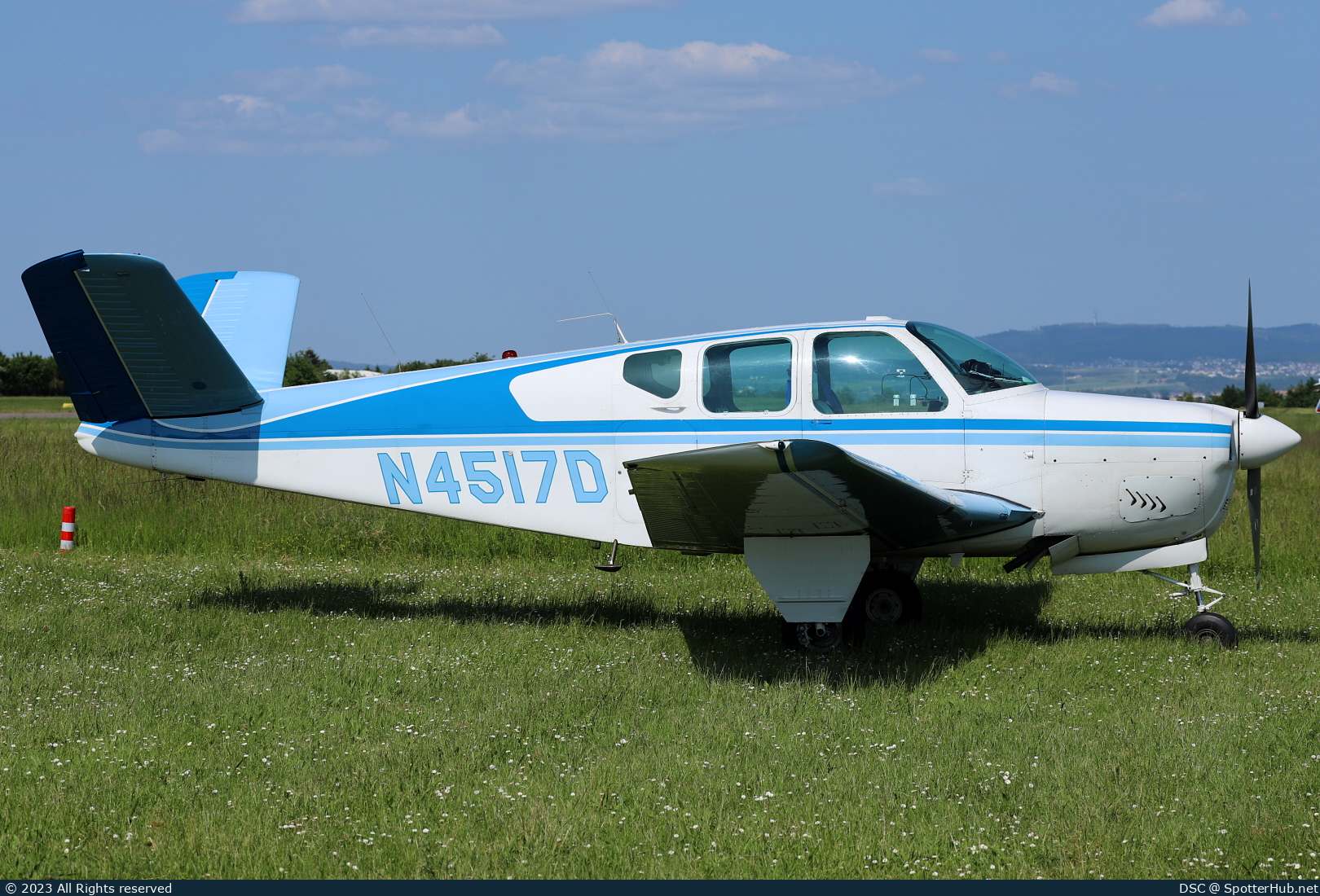 Photo of N4517D - Beechcraft G35 Bonanza operated by Private