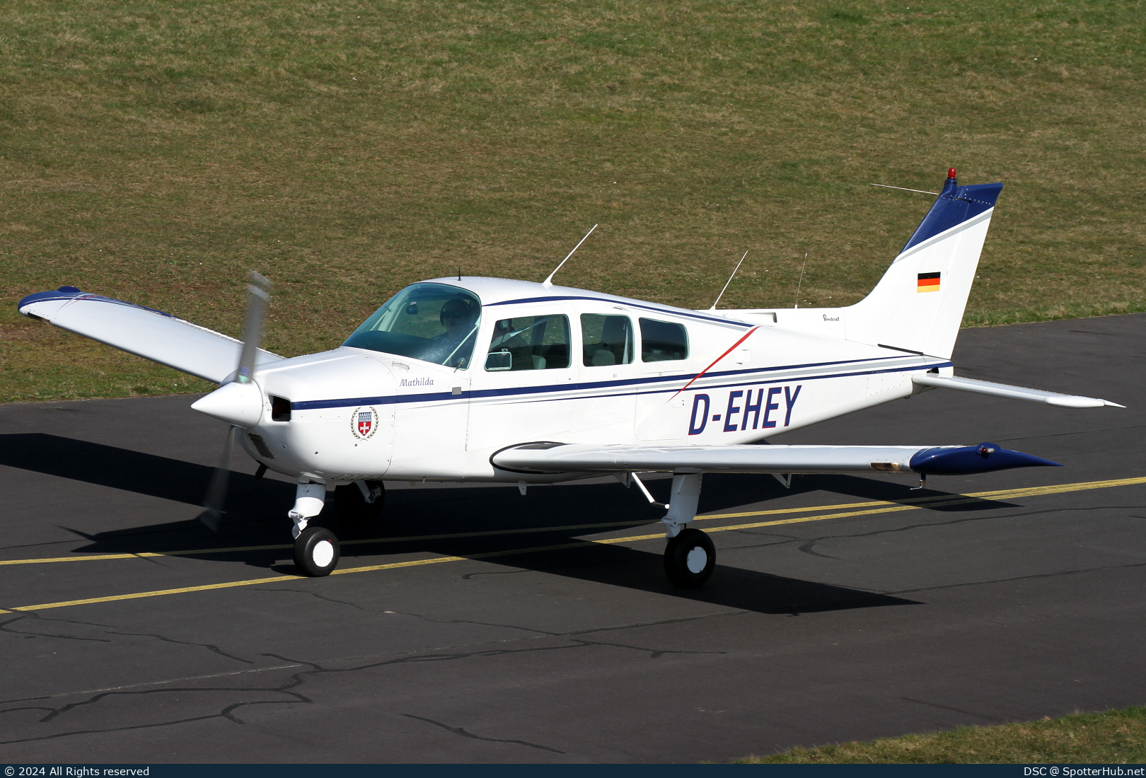 Photo of D-EHEY - Beechcraft C23 Sundowner operated by Private