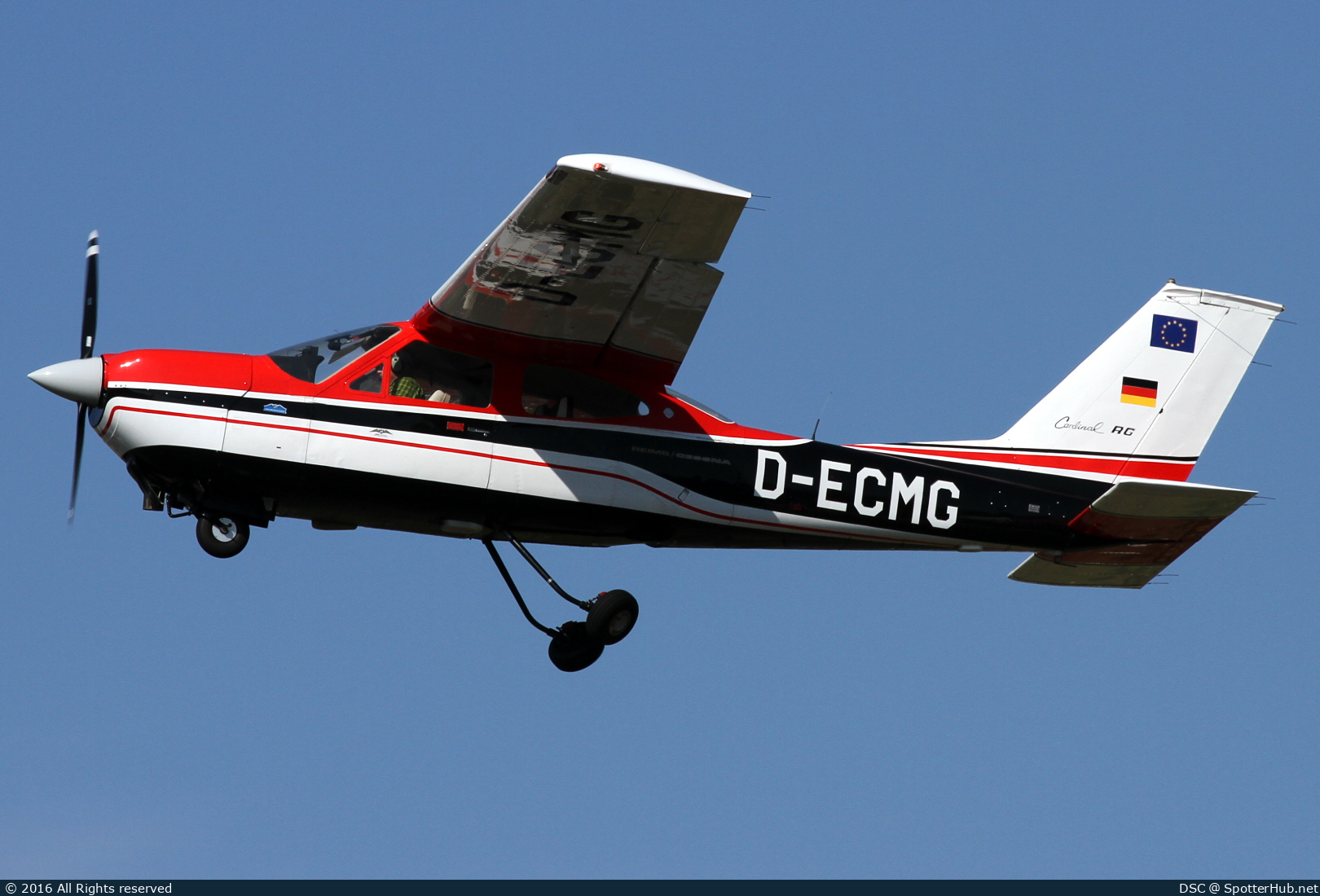 Photo of D-ECMG - Reims-Cessna F177RG Cardinal RG operated by Private
