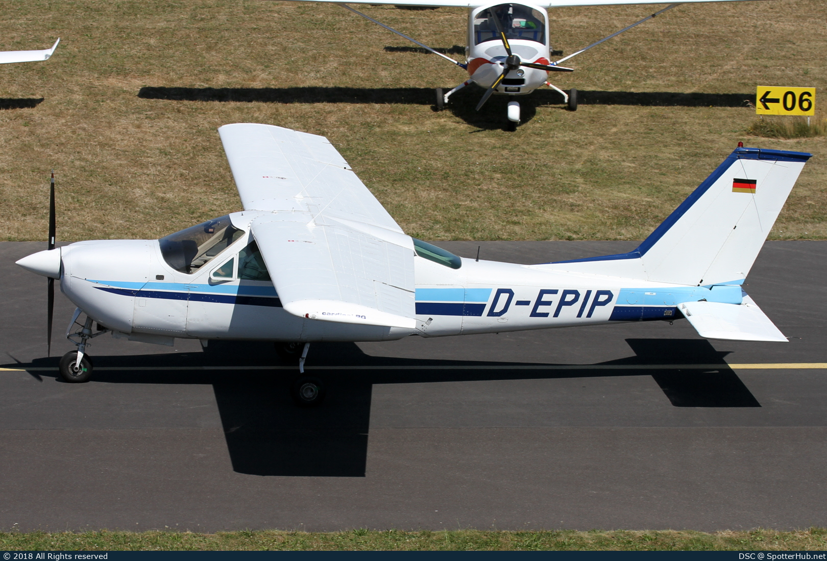 Photo of D-EPIP - Cessna 177RG Cardinal RG operated by Private