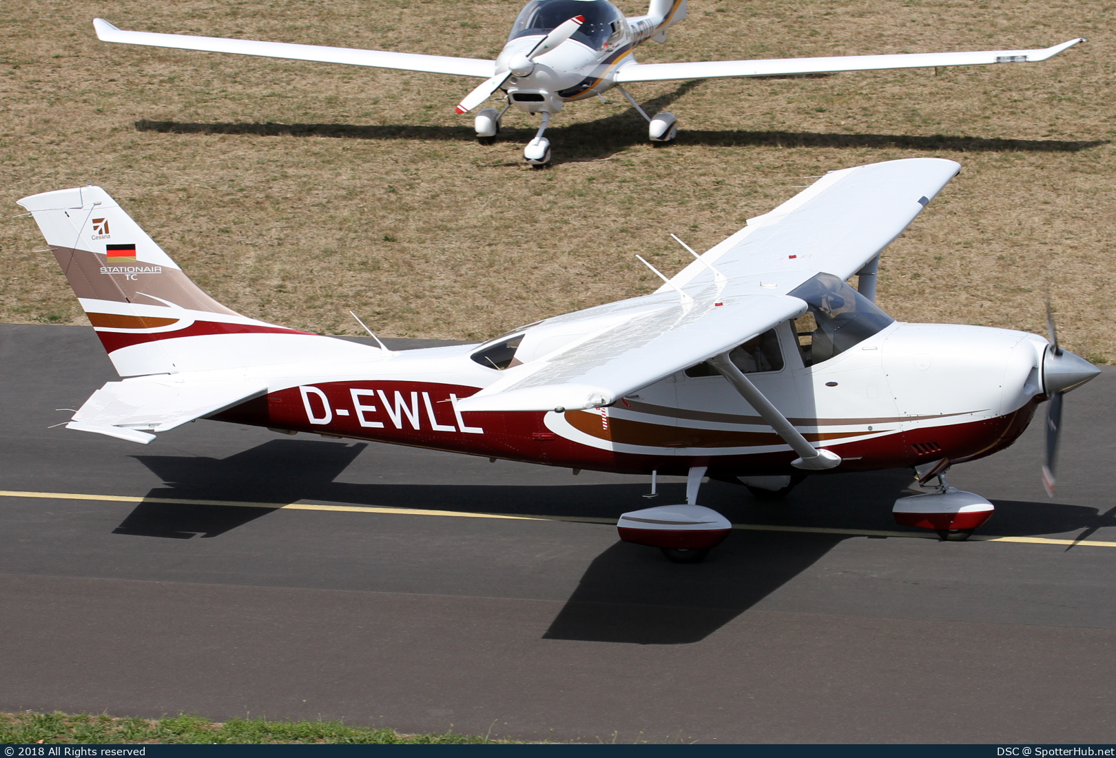 Photo of D-EWLL - Cessna T206H Turbo Stationair TC operated by Private