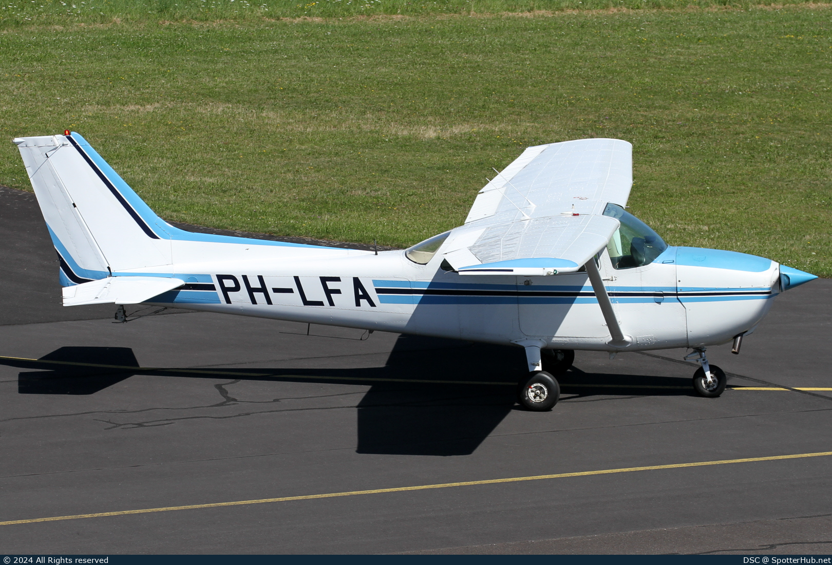 Photo of PH-LFA - Cessna 172P Skyhawk II operated by Private